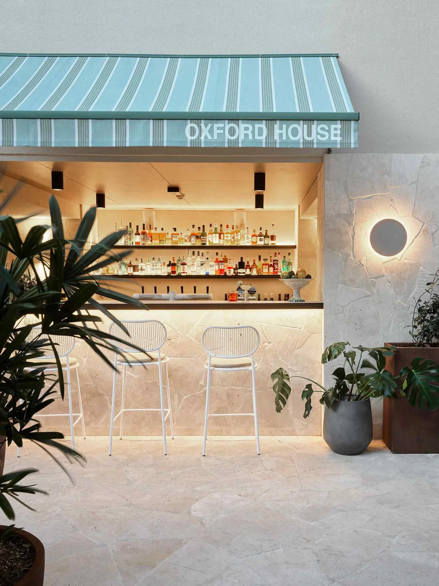 Hotel, Bar & Restaurant Oxford House Paddington, Sydney