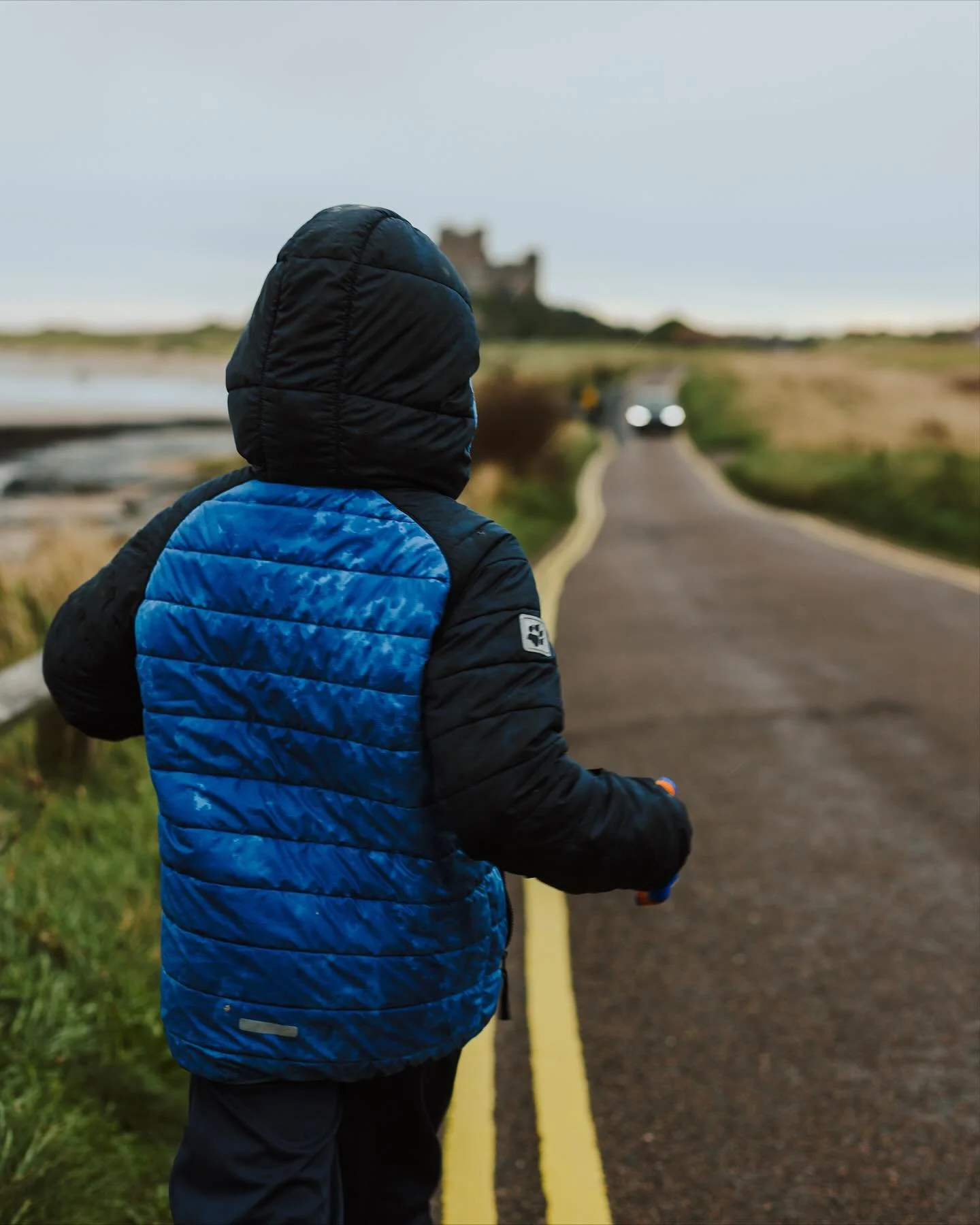 N O W  P L A Y I N G : &lsquo;Pyro by Kings of Leon&rsquo; // It&rsquo;s rosy cheek season in the North East. 🌊

There&rsquo;s very little going down other than shorter days, longer sleeps and a fire always on. ✨

Happy half term 💫

#familyphotogra