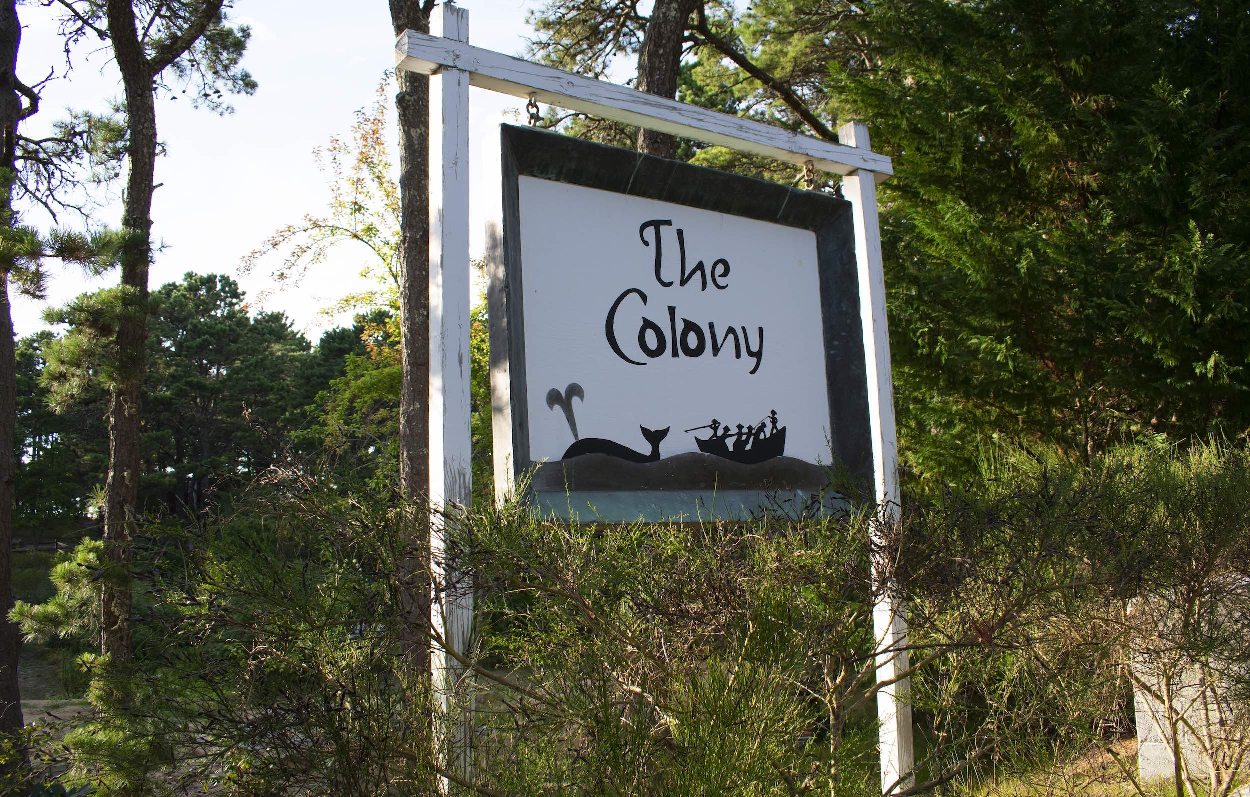 15-the-colony-sign.jpg