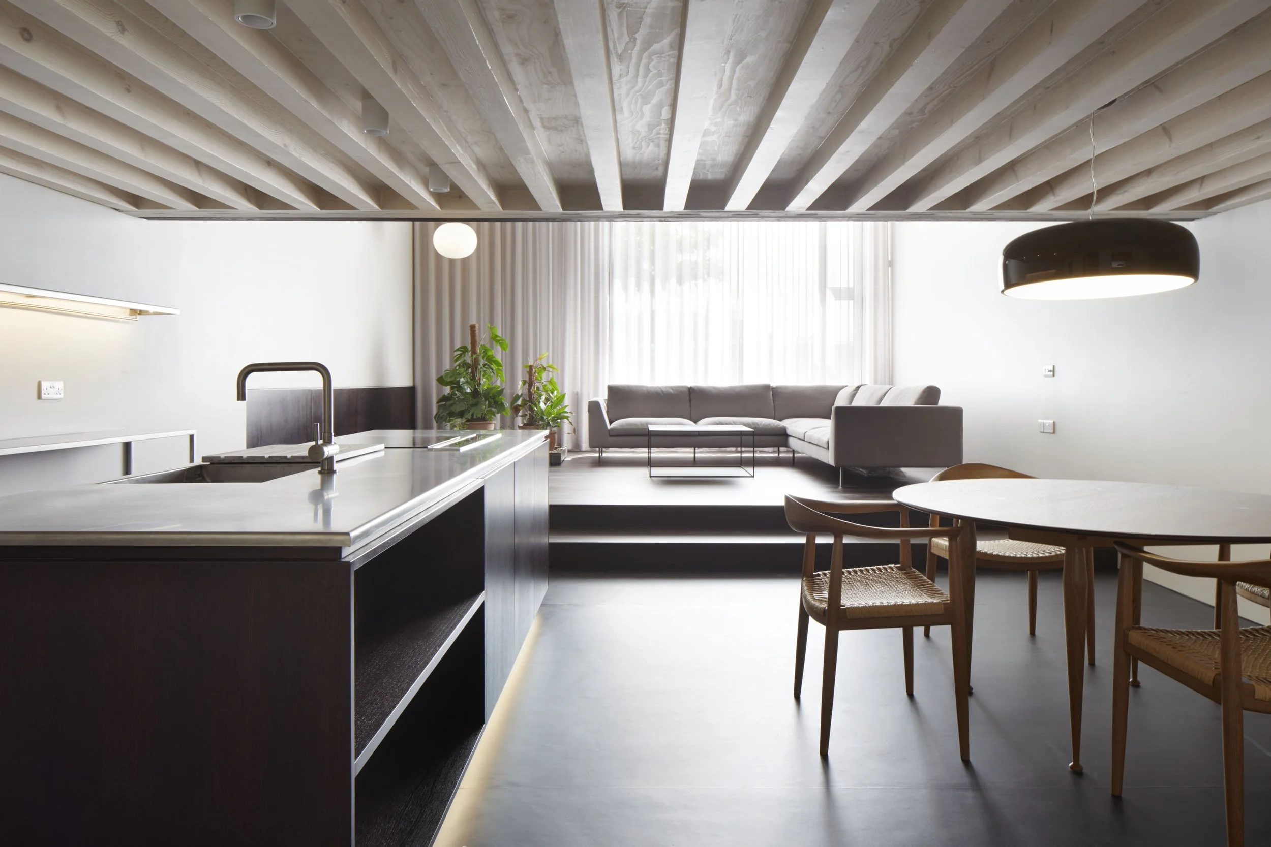 08_Dining Room.jpg