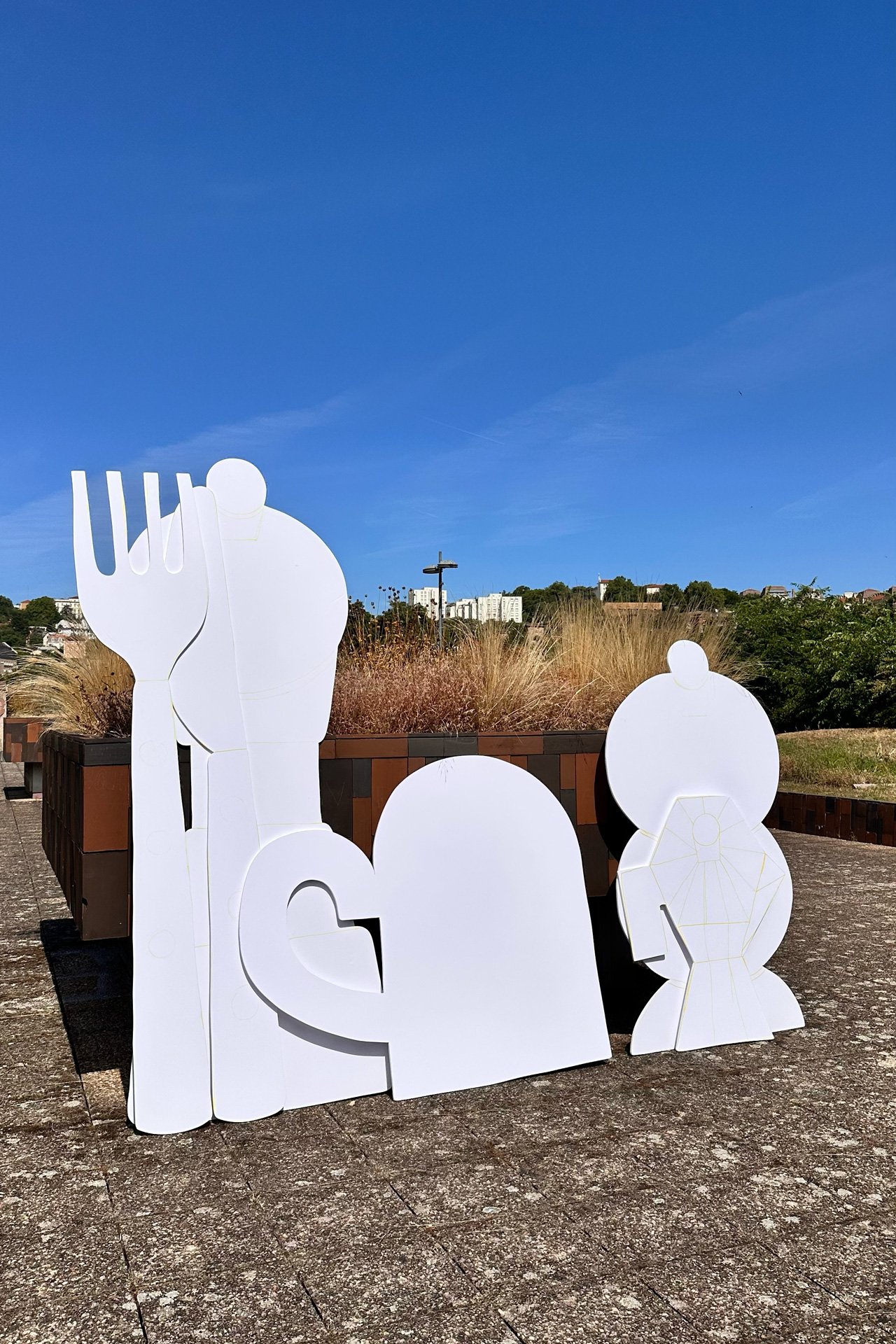 airt-de-famille-residence-fresque-murale-infra-ordinaire-aerpanel-ateliermio.jpg
