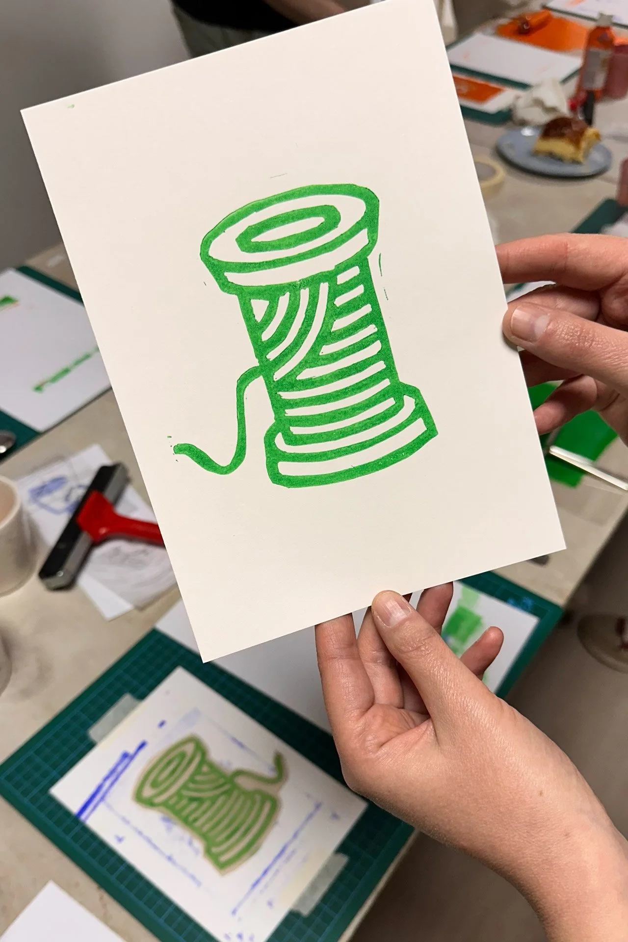 atelier-linogravure-initiation-impression-verte-ateliermio.jpg