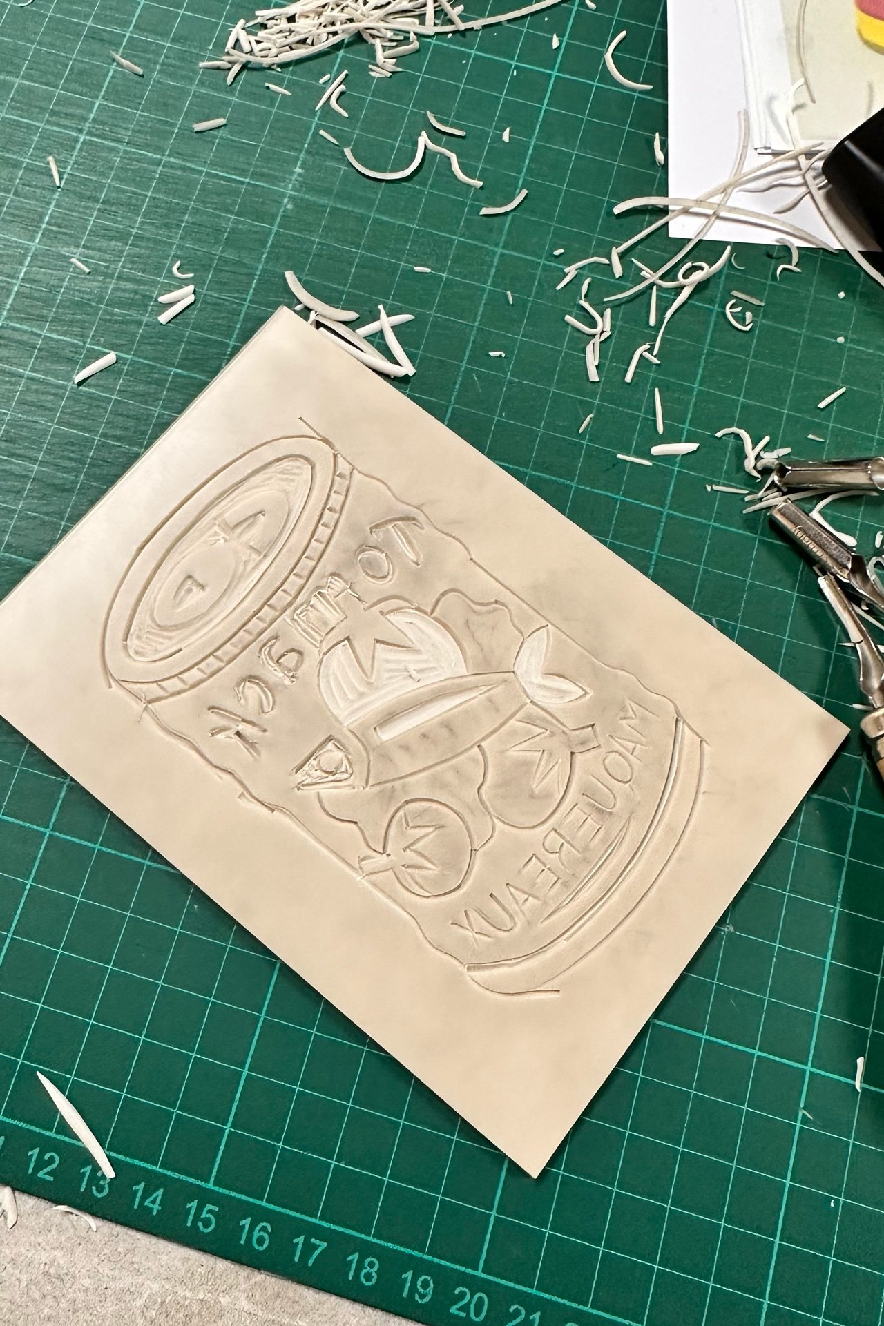 atelier-linogravure-initiation-gravure-relief-ateliermio-2.jpg