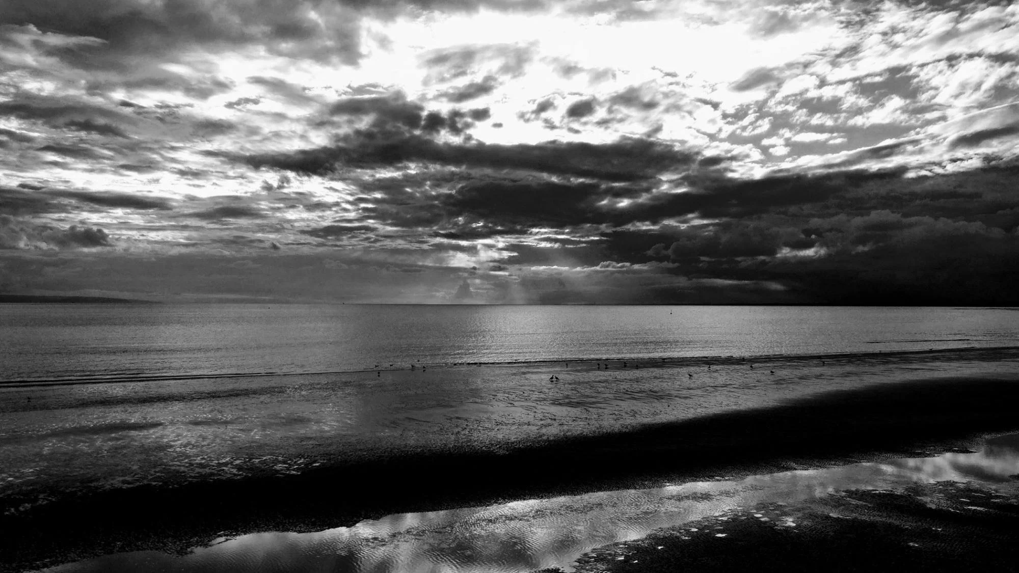 Dark skies in burnham SMALL jeg.jpg