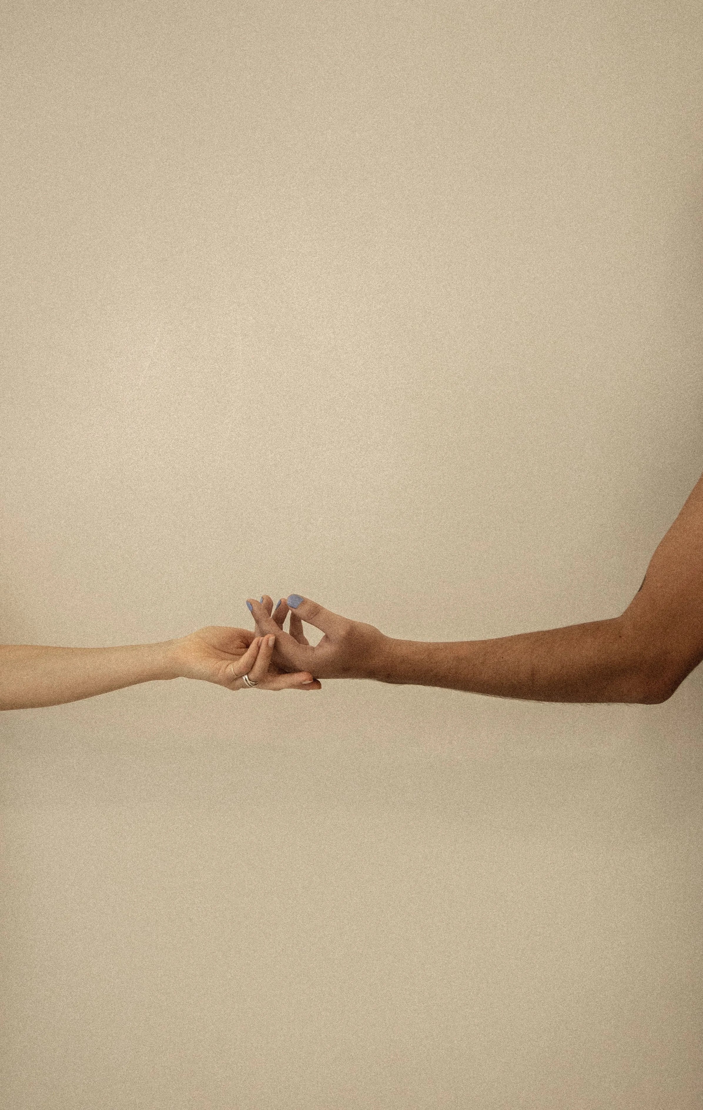 Hands symbolizing mindfulness, connection, and support in psychological counseling in 1070 Vienna