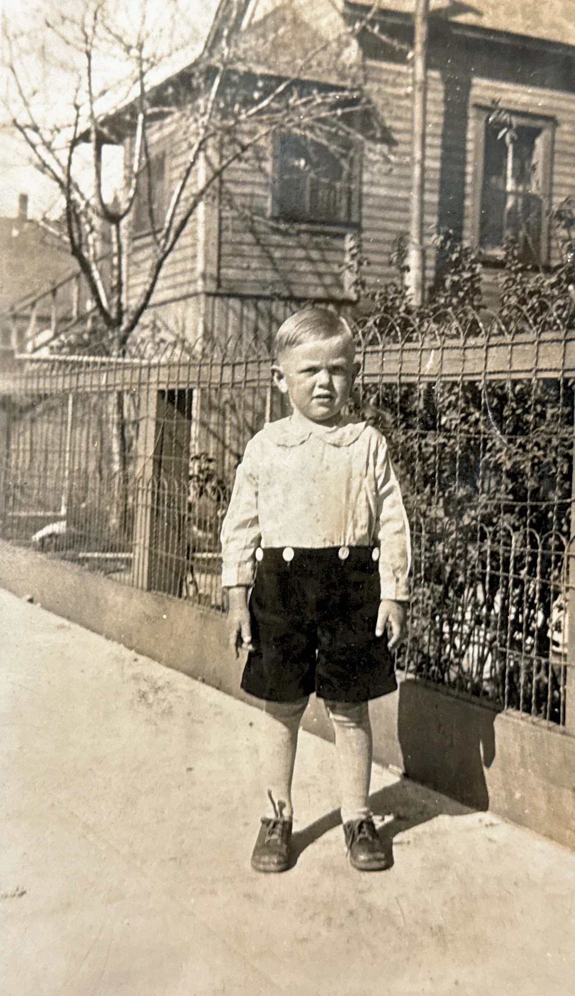 Benjamin F. Kivett III • Dunsmuir, California