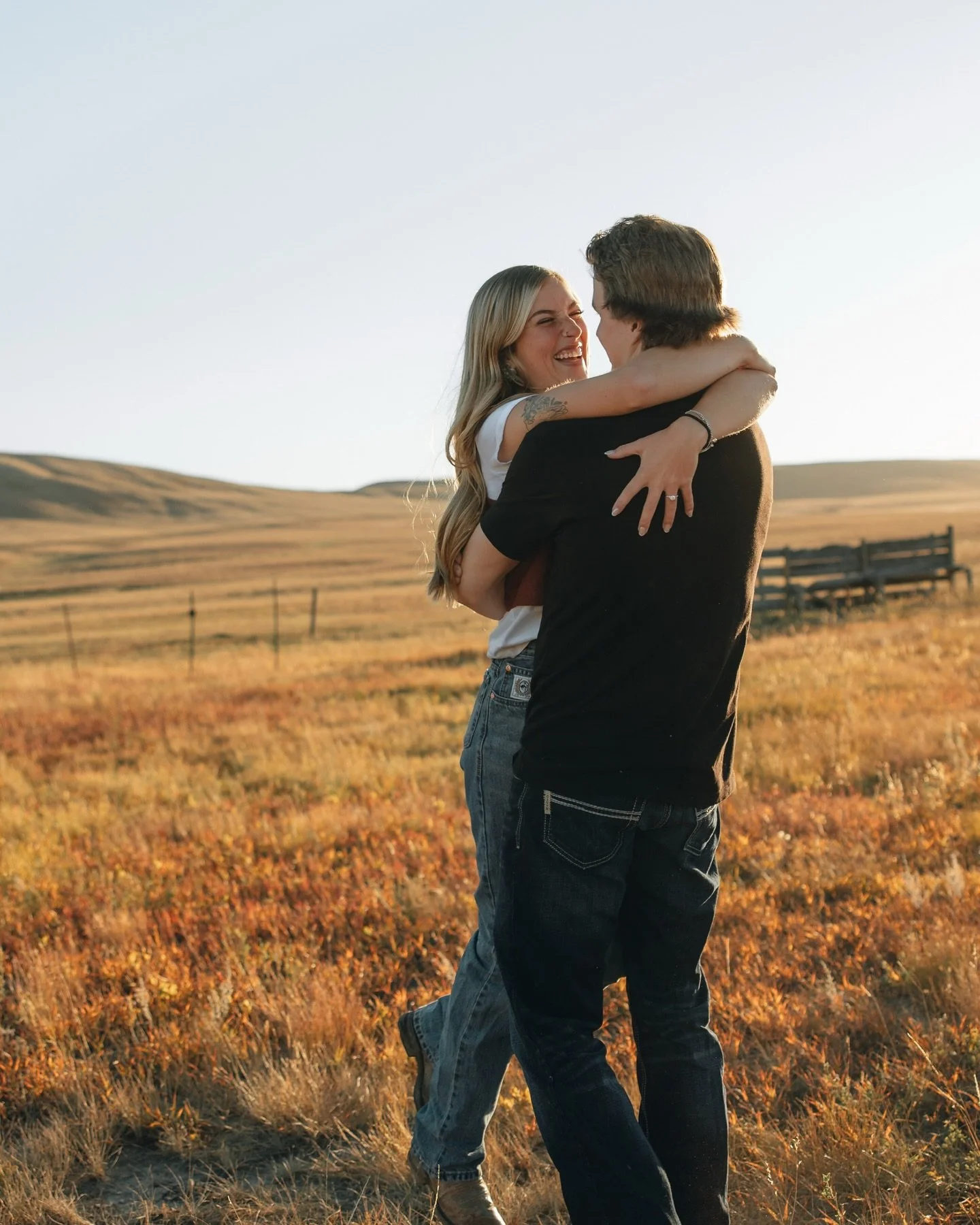 K + J&rsquo;s engagements &hearts;️

Counting down the days until we get to celebrate their wedding next year 🥹✨

Now booking the last few 2026 weddings (only 1 or 2 summer dates left!) 🫶🏼

WildMPhotos #WesternWeddingPhotographer #AlbertaWeddings 