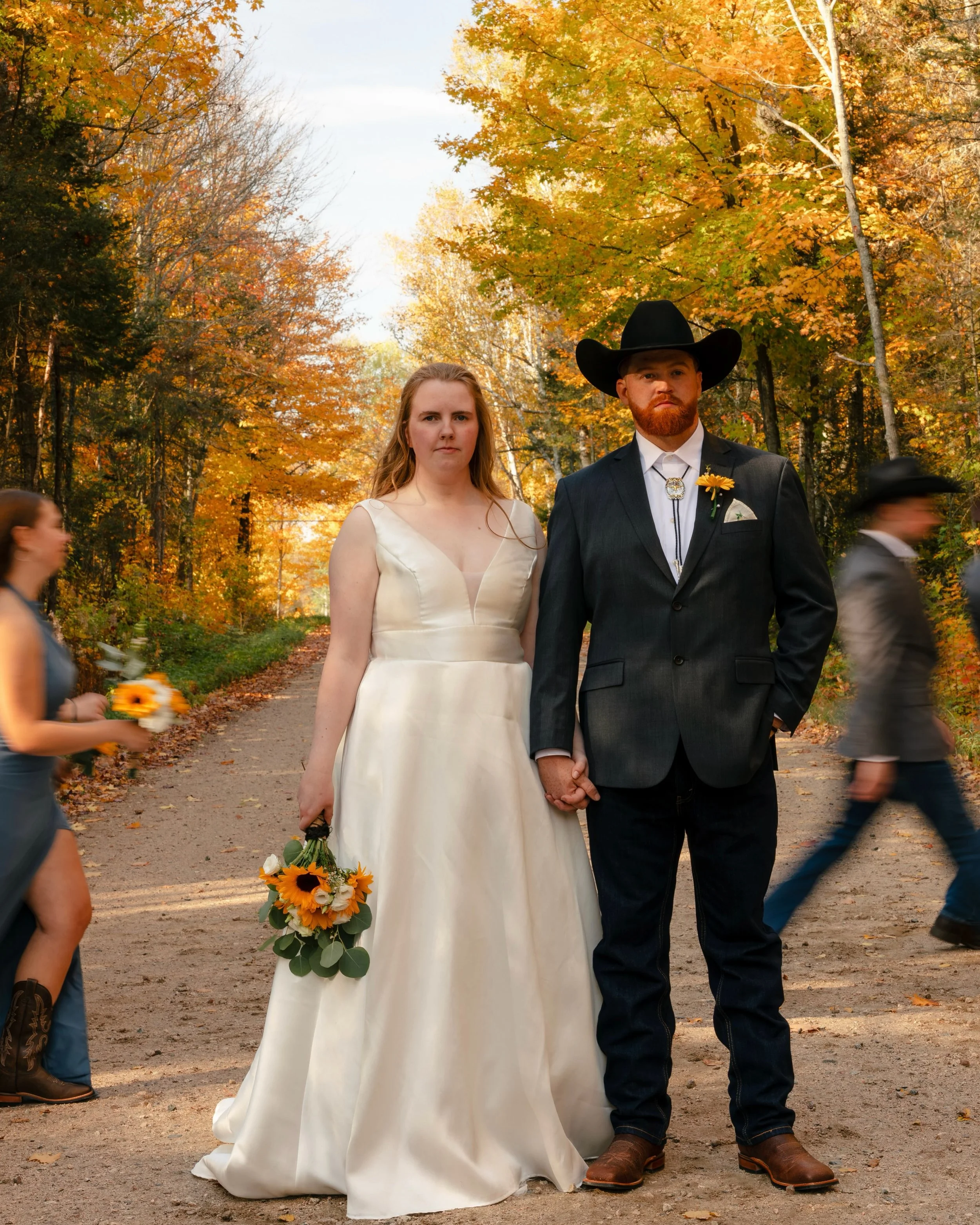 From engagement photos in Alberta to wedding vows in Ontario. 🥹🤎

Two years ago, I had Caitlyn &amp; Ian in front of my camera for their engagement photos here in Alberta, and this past weekend, I got to fly across the country to capture their WEDD