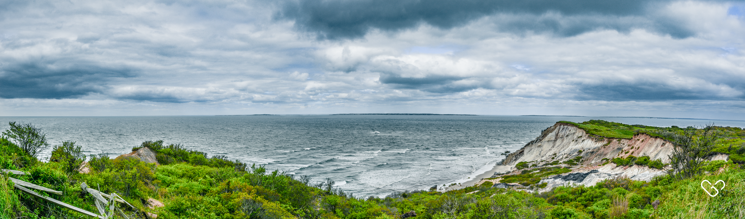© skylab_gary castelli photography_beach cliff.png