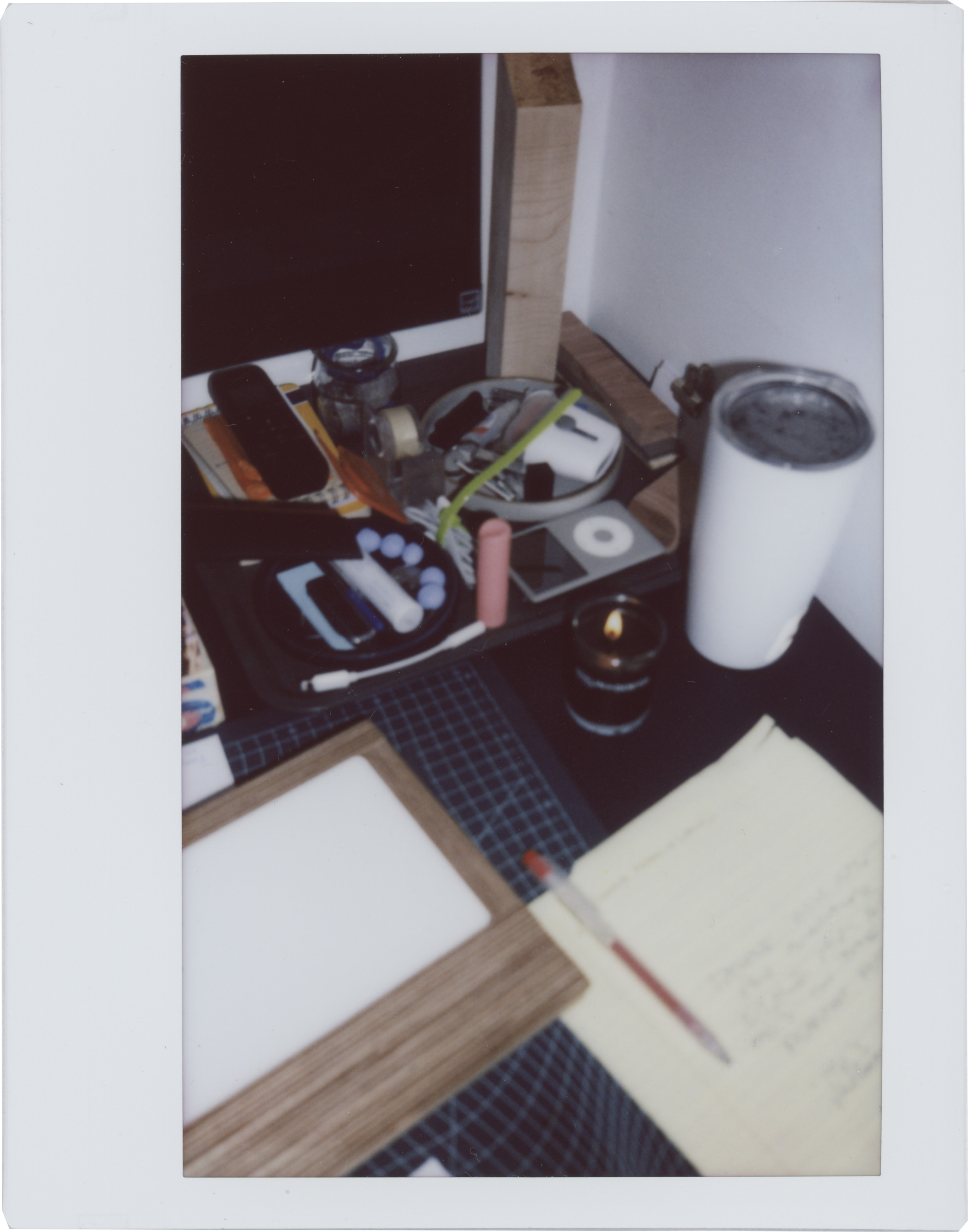 desk trays iPod.png