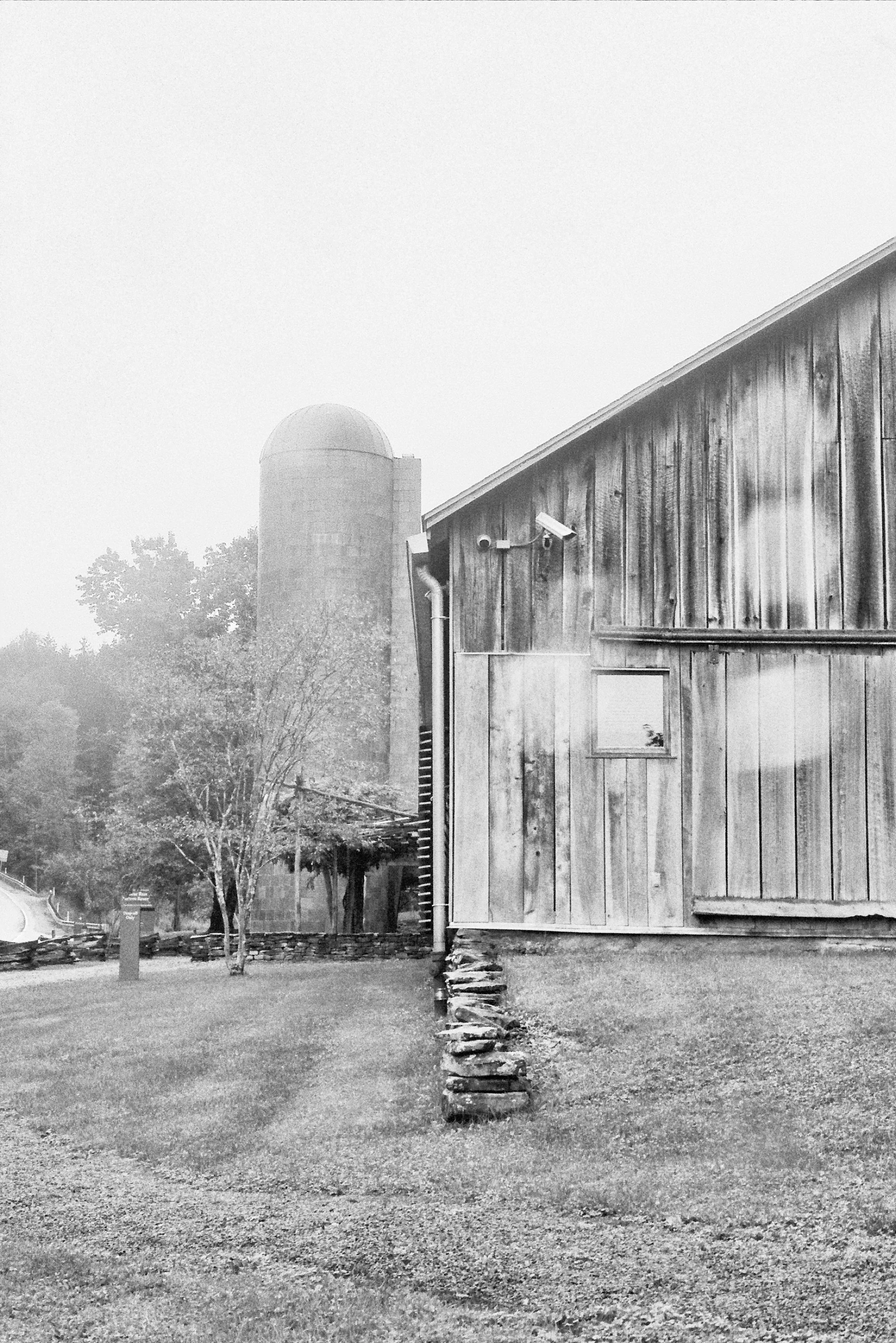 barn near fallingwater.jpg