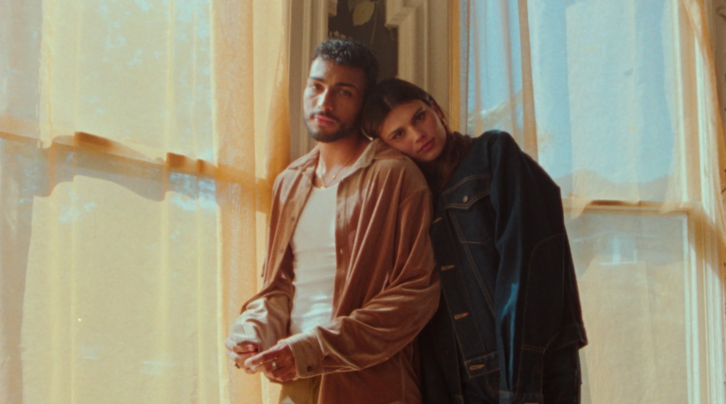 Marcos G: Lights Coming Down