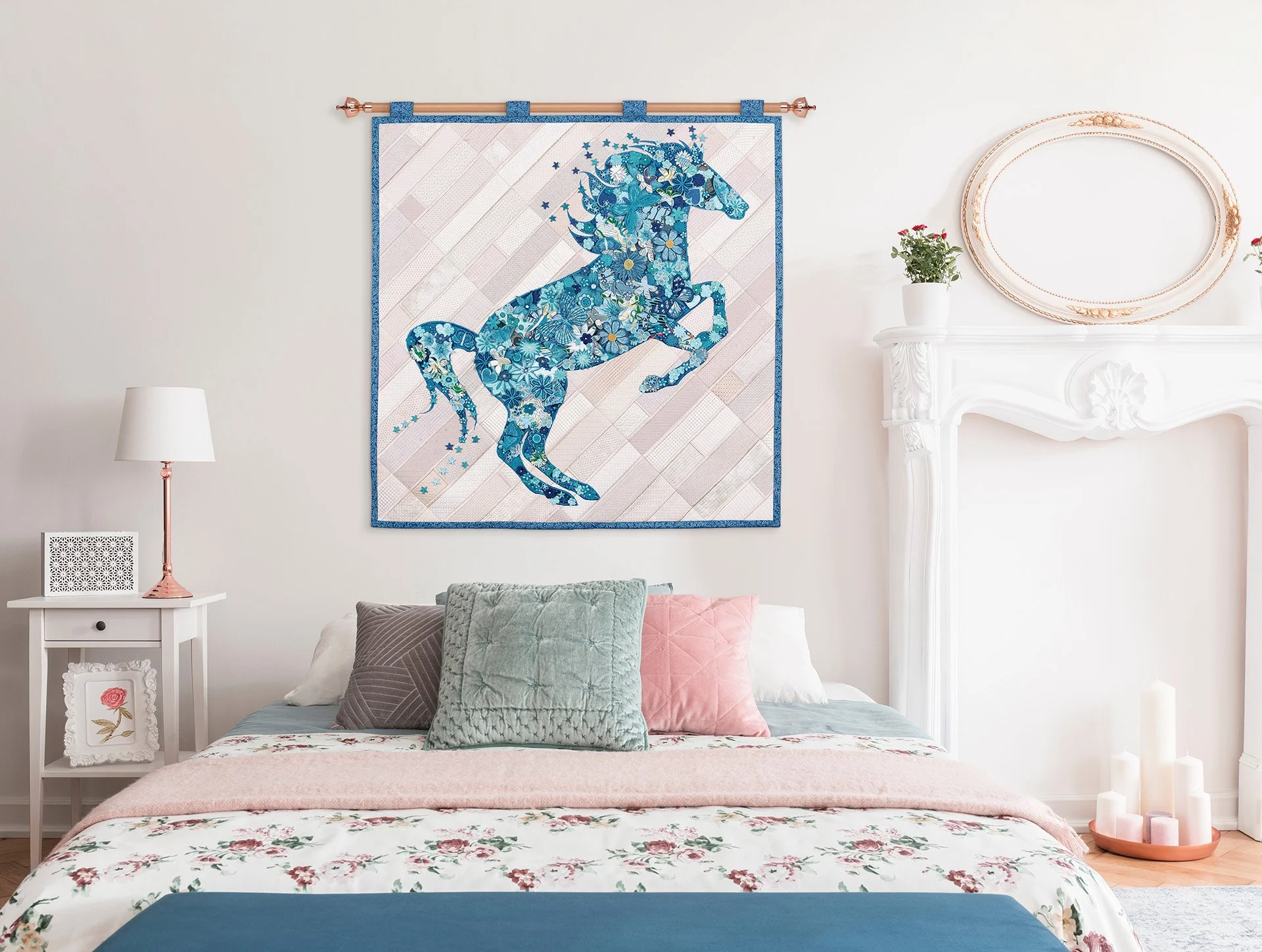 Horse Quilt Romantic Room.jpg