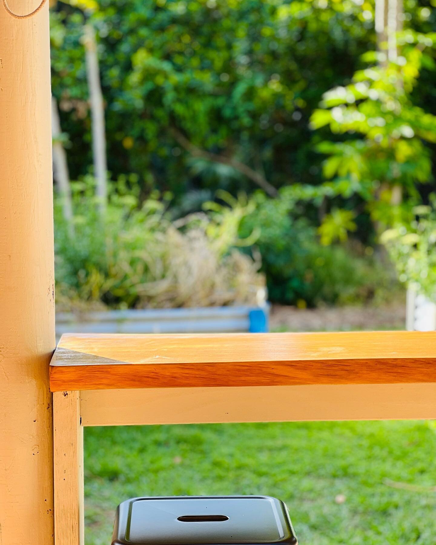Morning Ritual @jims_lhi ☀️

Just add @thewoodroaster coffee, a touch of deep pondering, a quick catch up, a breath of fresh air, and your daily dose of Vitamin D. 🏝️

#lordhoweisland #coffee #norfolkpine