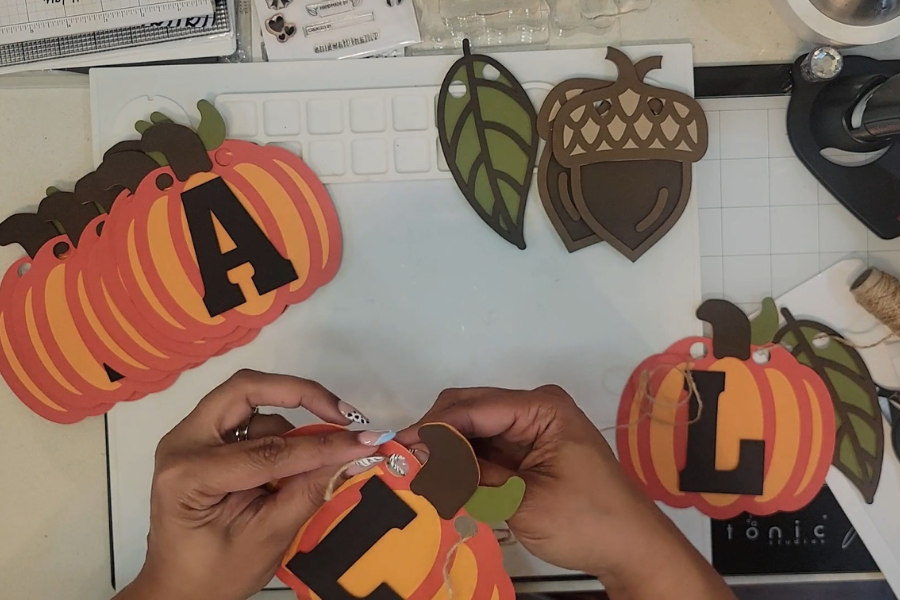 stringing banner.w:out WM.png