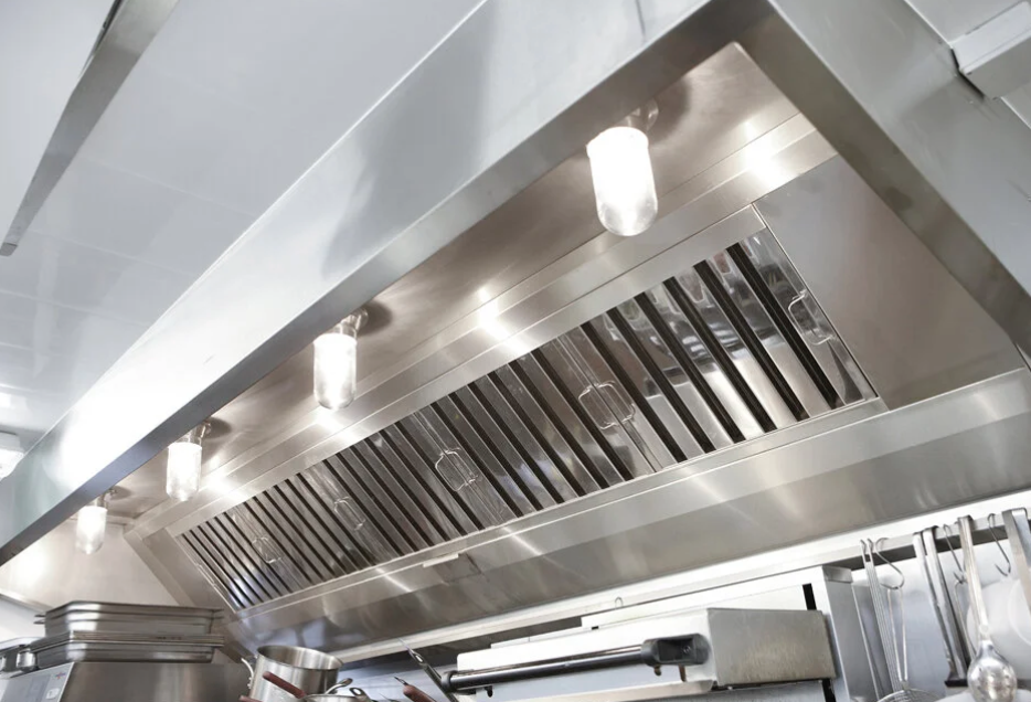 Commercial kitchen fires: Why grease build up is one of the biggest and most preventable risks.