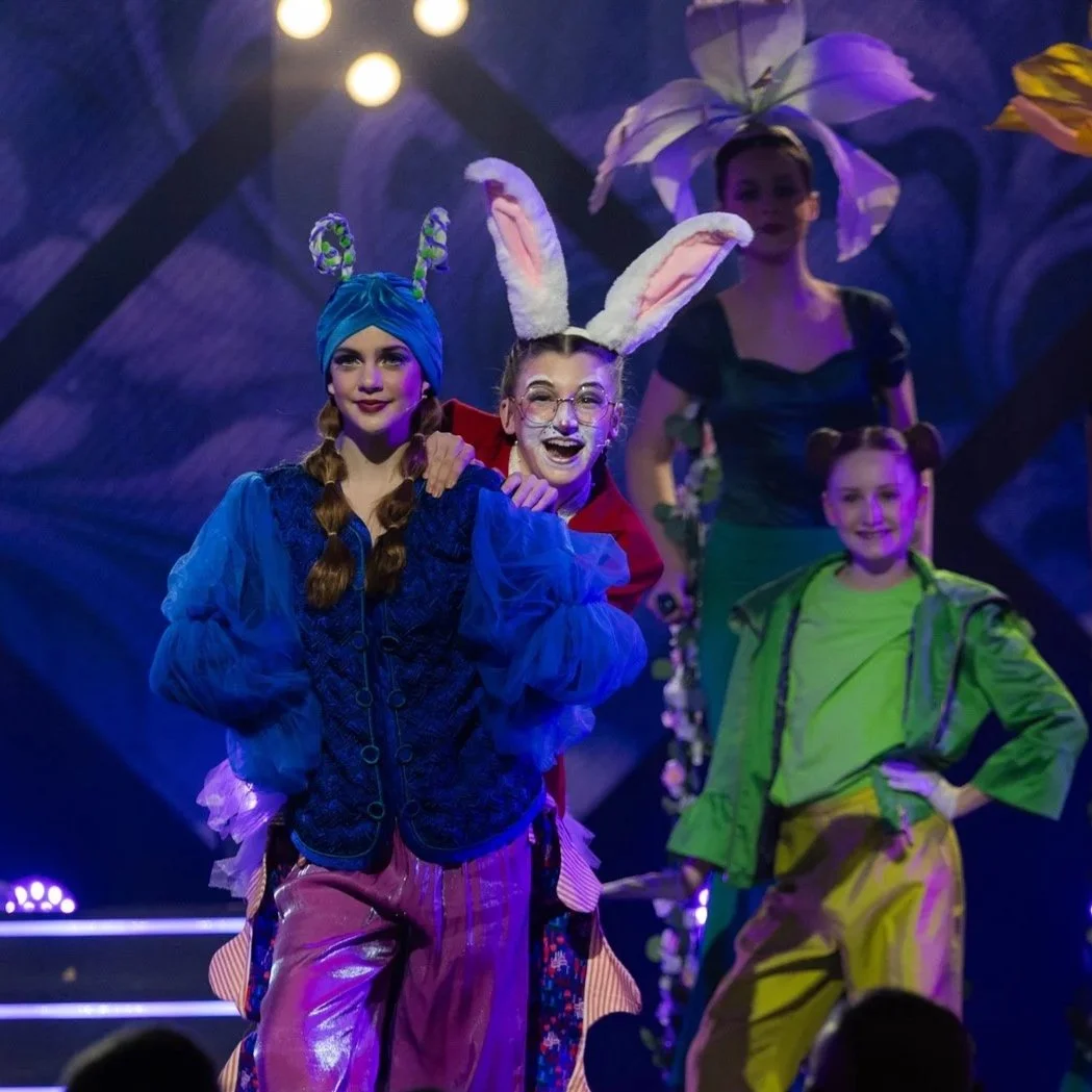 ALINCE IN WONDERLAND