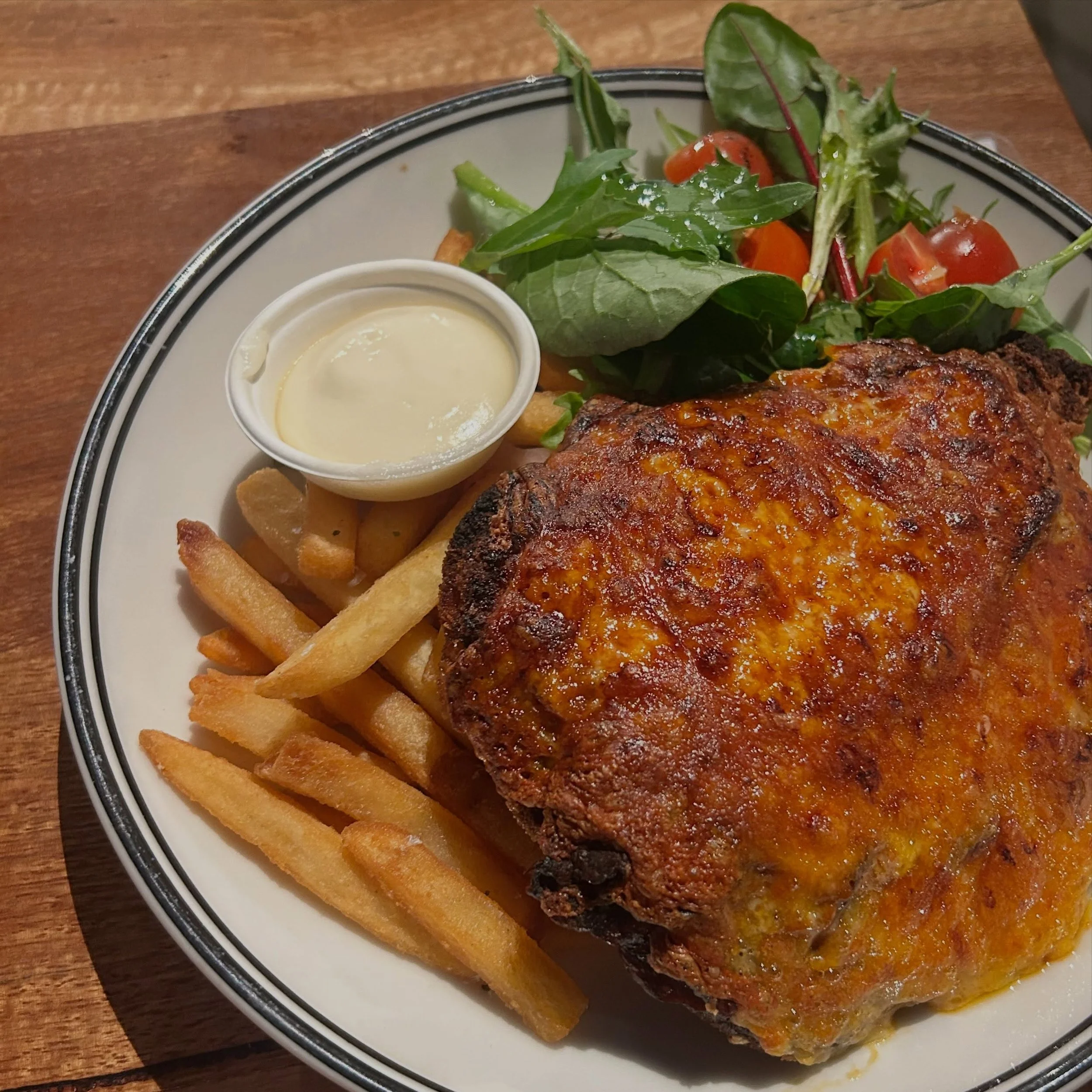 There is a $20 dollar chicken or vegan parmi with your name on it at The Seasonal ✨

Available from 5pm every Thursday x