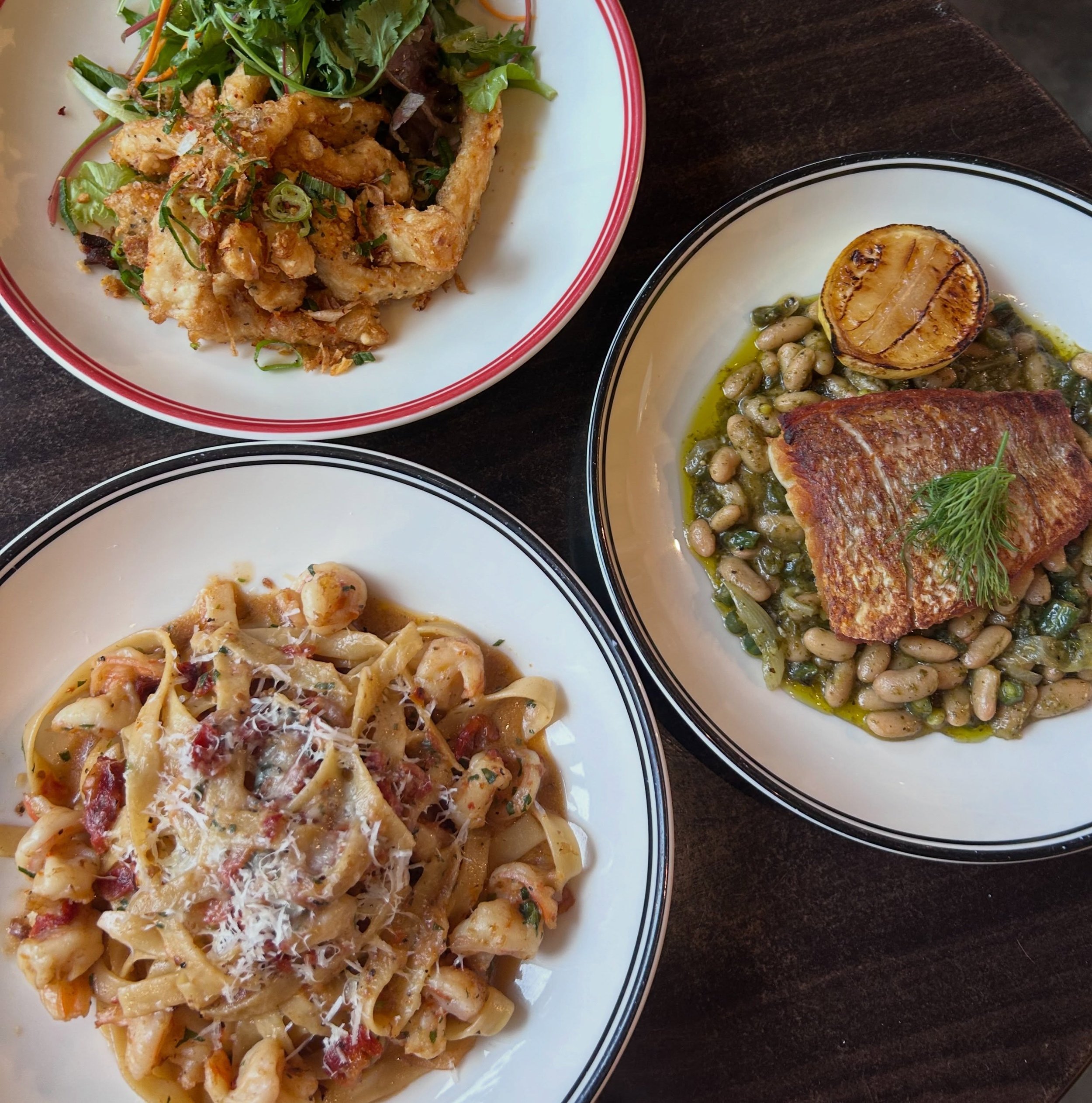 Seafood for your Friday dinner perhaps?

No fush n&rsquo; chups available but we DO have:
- Salt n Pepper Calamari 🦑
- Pan Fried Snapper w/ pesto cannellini beans &amp; charred lemon 🍋
- Prawn Pasta w/ fettucine, sundried tomatoes, garlic lemon oil