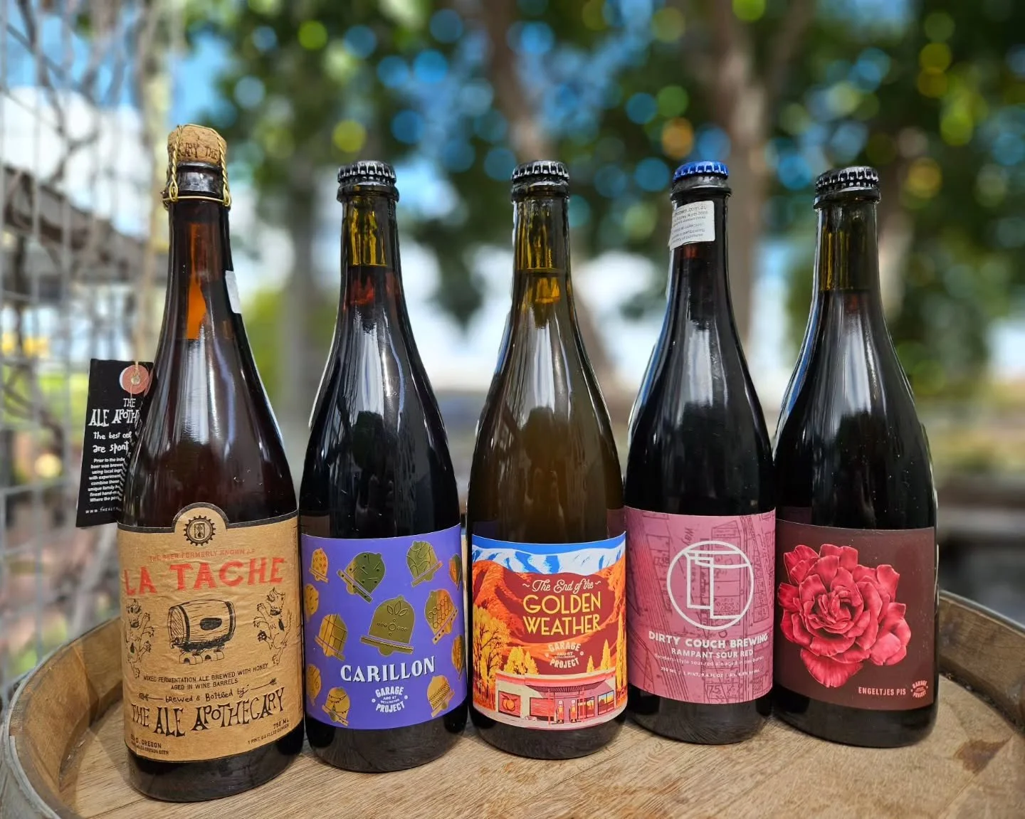 From the cellar.... ✨️

This one goes out to all you sour/funk lovers! We've dipped into our cellar and brought out a few absolutely bangin' beers for your drinking pleasure... 
Now available for takeaway purchase!

Line up:
@dirtycouchbrewing 
@gara