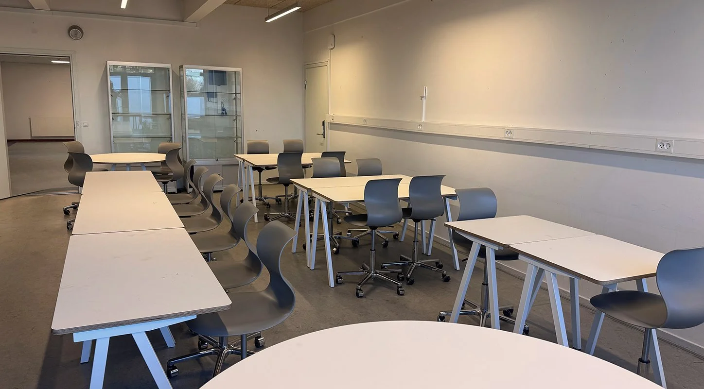 A-Table, A-Table Circular, Pro Chair