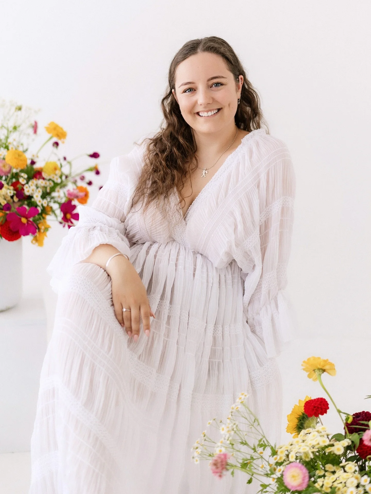 There are a lot of new faces around here so I thought it would be a good time to re-introduce myself!

Hi! My name is Lilly, I am the maker behind every stitch you see on this page and here are a few facts about me🤍

&bull; I have been embroidering 