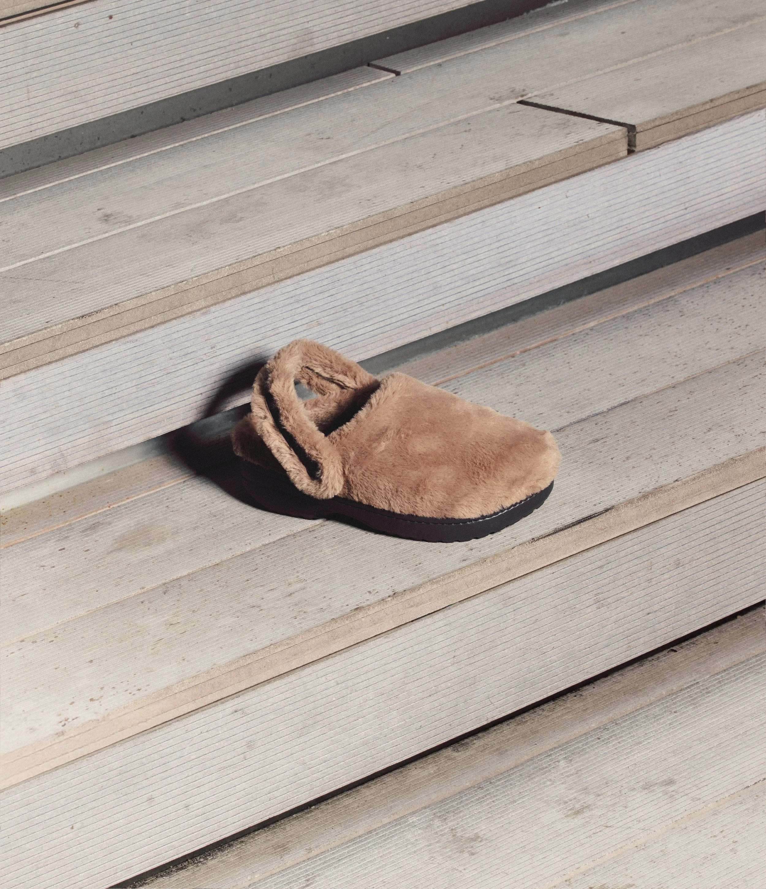 250730_FOOTLOCKER_WINTERIZED_D1_S17_0106.jpg