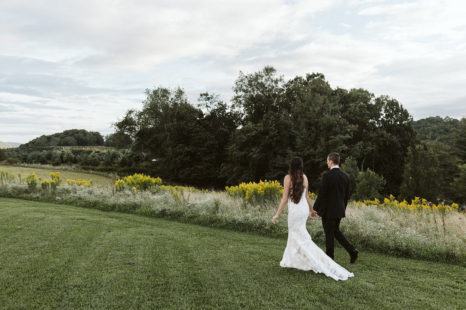 NATE_MCKENZIE_WEDDING_PREVIEW-44_websize.jpg