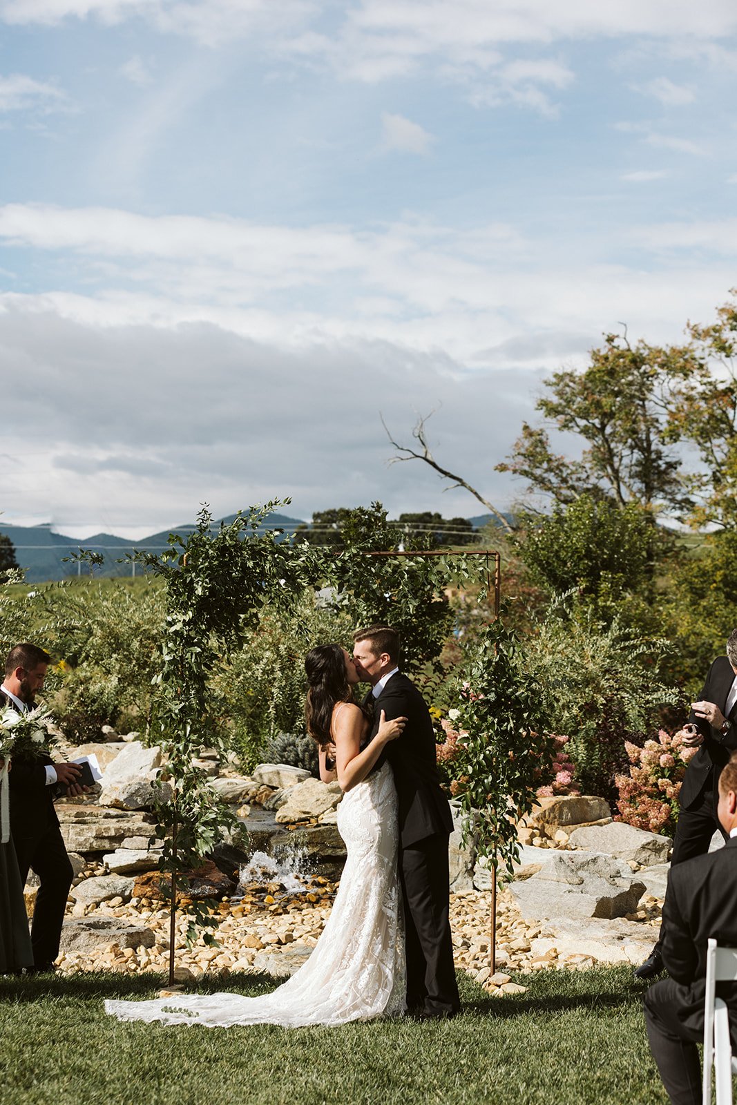 NATE_MCKENZIE_WEDDING_PREVIEW-31_websize.jpg