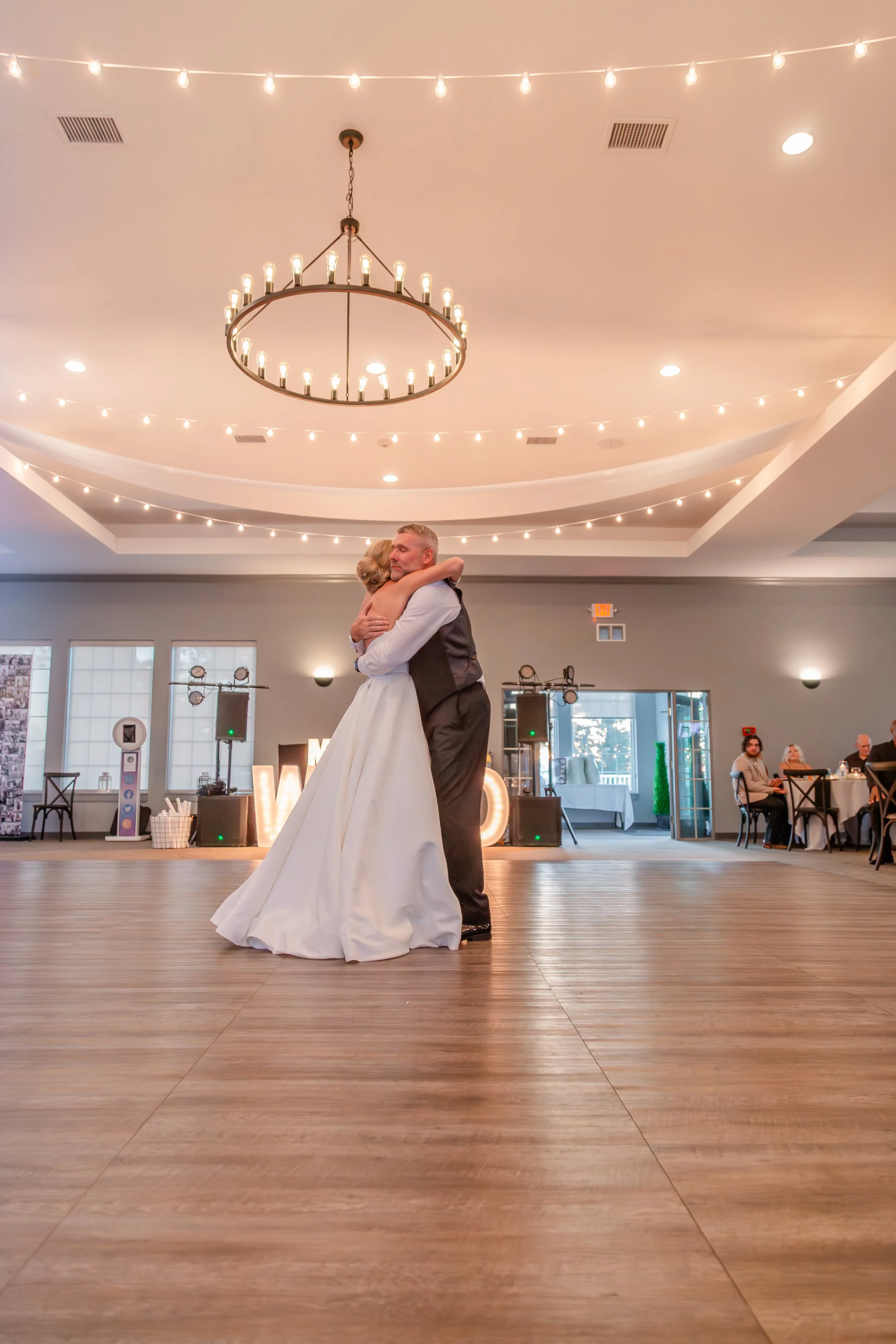 Reception 325.jpg