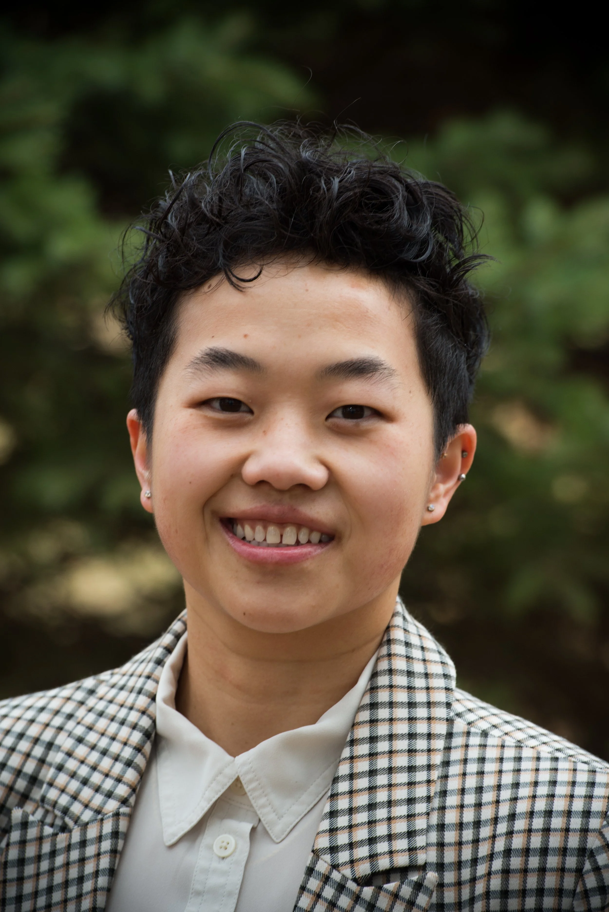 Mona Lee, Asian American therapist in St Paul MN.