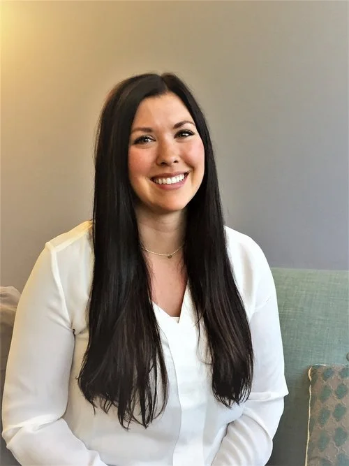 Alyssa Maples, trauma therapist in St Paul MN.