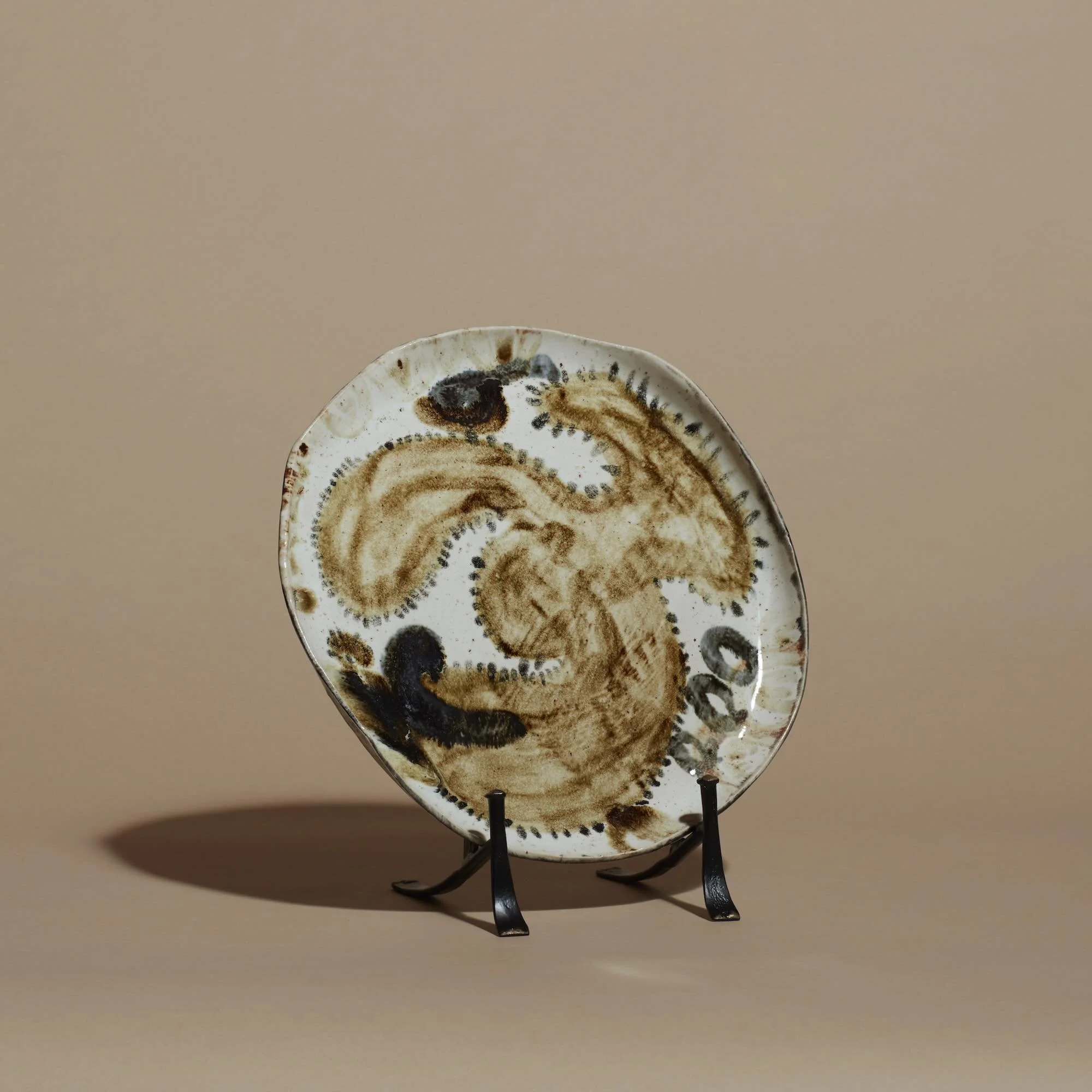 Large Plate No.6