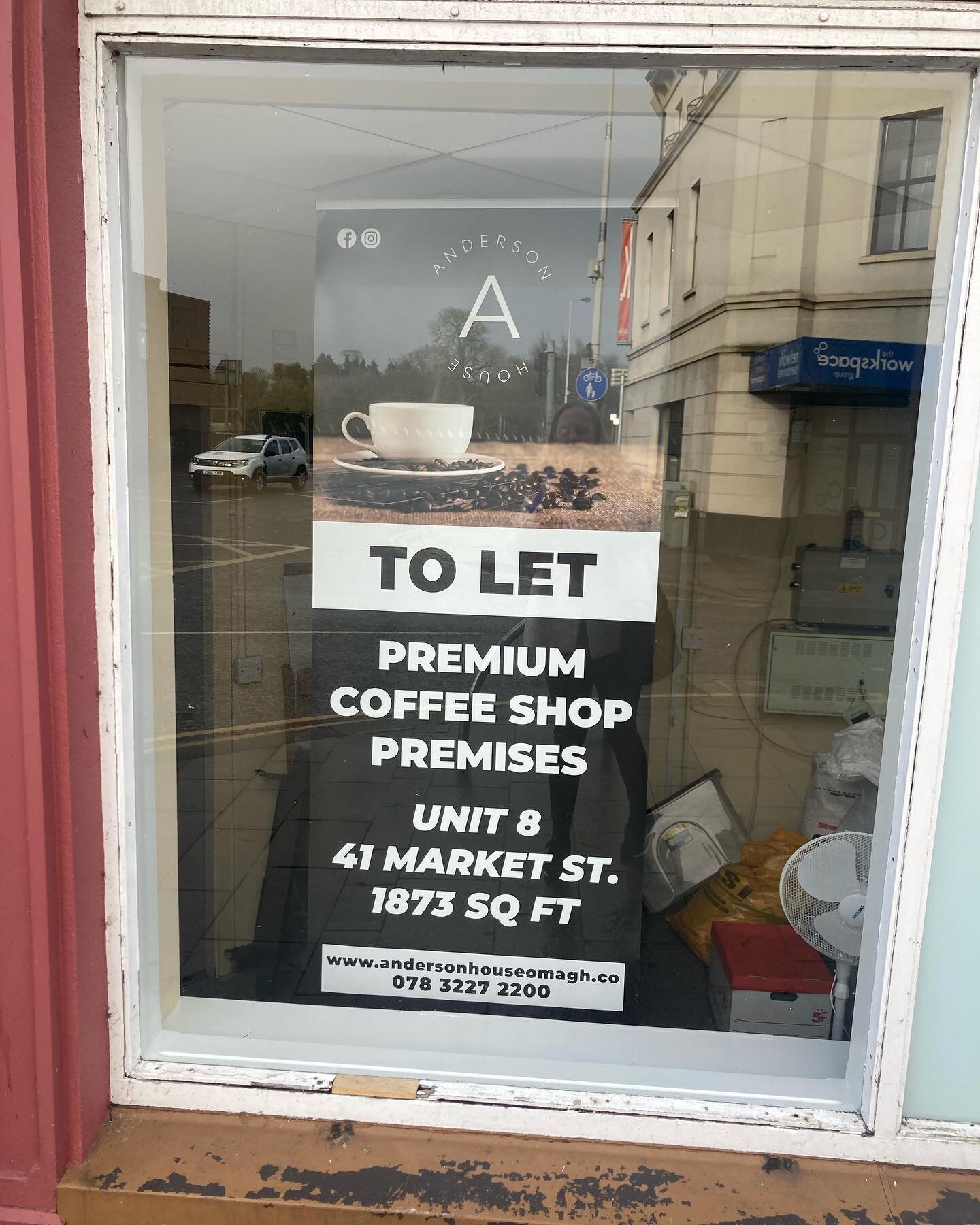 Loving our new pop up banner! Obviously this site would be ideal for a restaurant too. Thanks @signalsigns for sorting the sign. Once this weather improves, we will get that paint tidied up too.