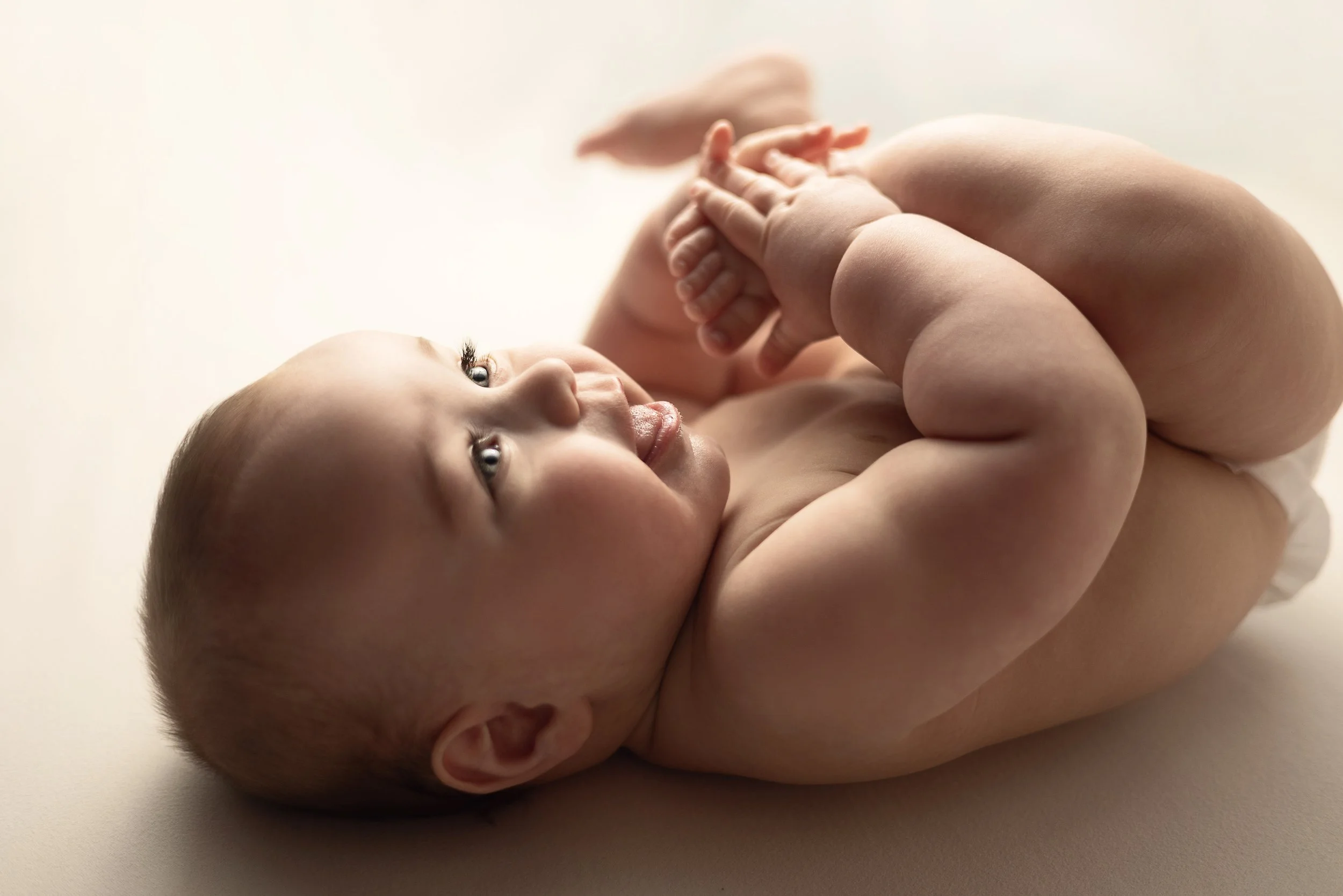 Beckley WV newborn photographer. Millwood WV Pregnancy photographer. West Virginia's best photographer. Milestone Photos in Barboursville WV