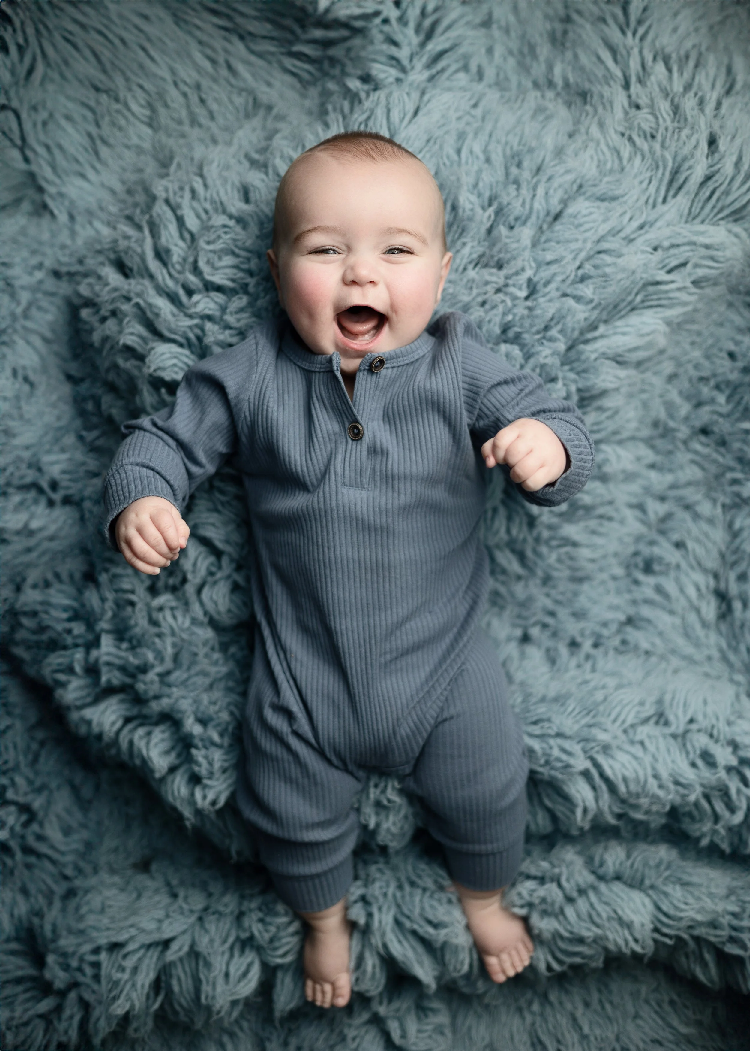 Beckley WV newborn photographer. Millwood WV Pregnancy photographer. West Virginia's best photographer. Milestone Photos in Barboursville WV