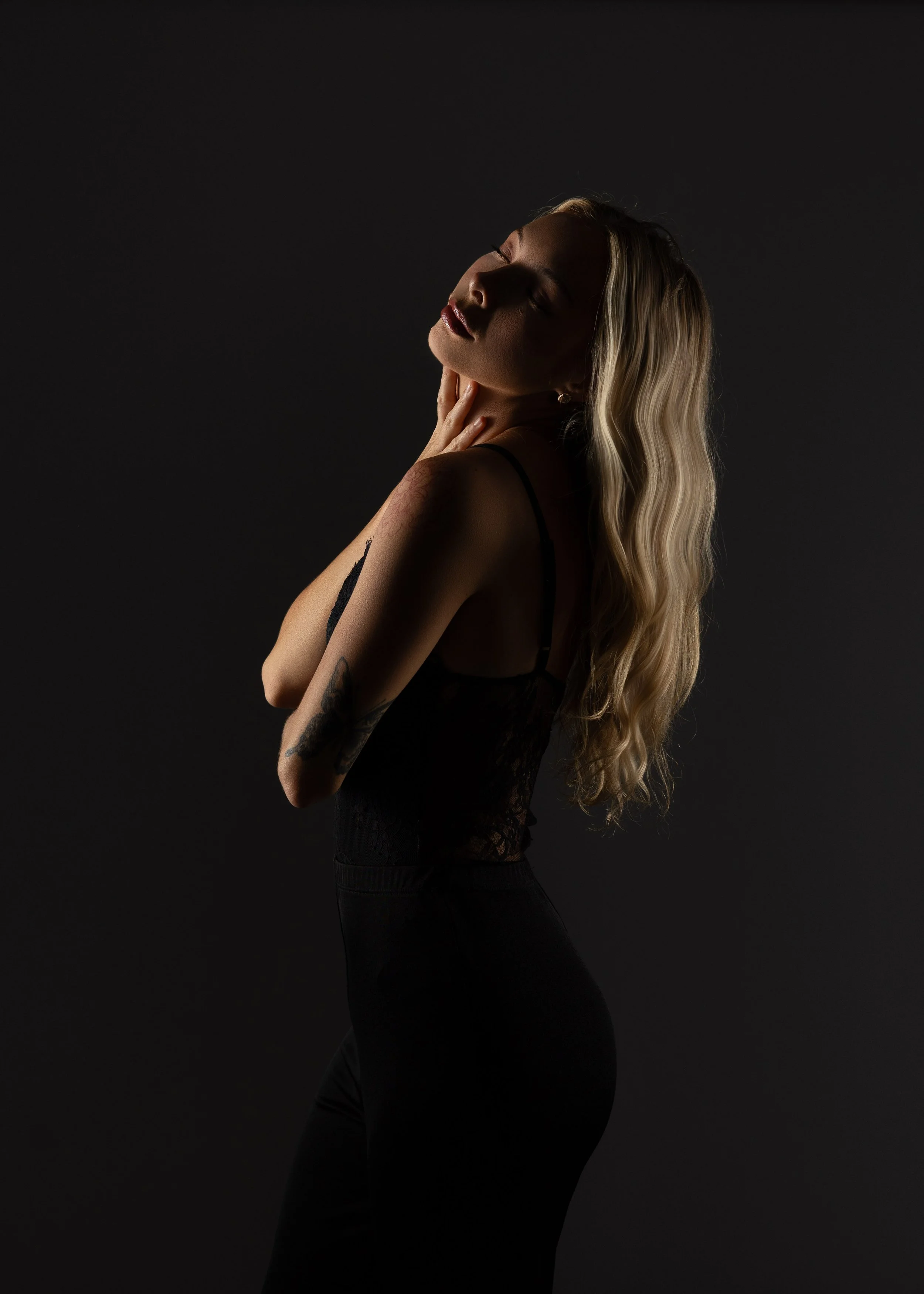 Professional headshots. Beauty glam photoshoot near me. Boudoir hurricane wv. Branding photographers near me. Sexy photoshoots Charleston wv.