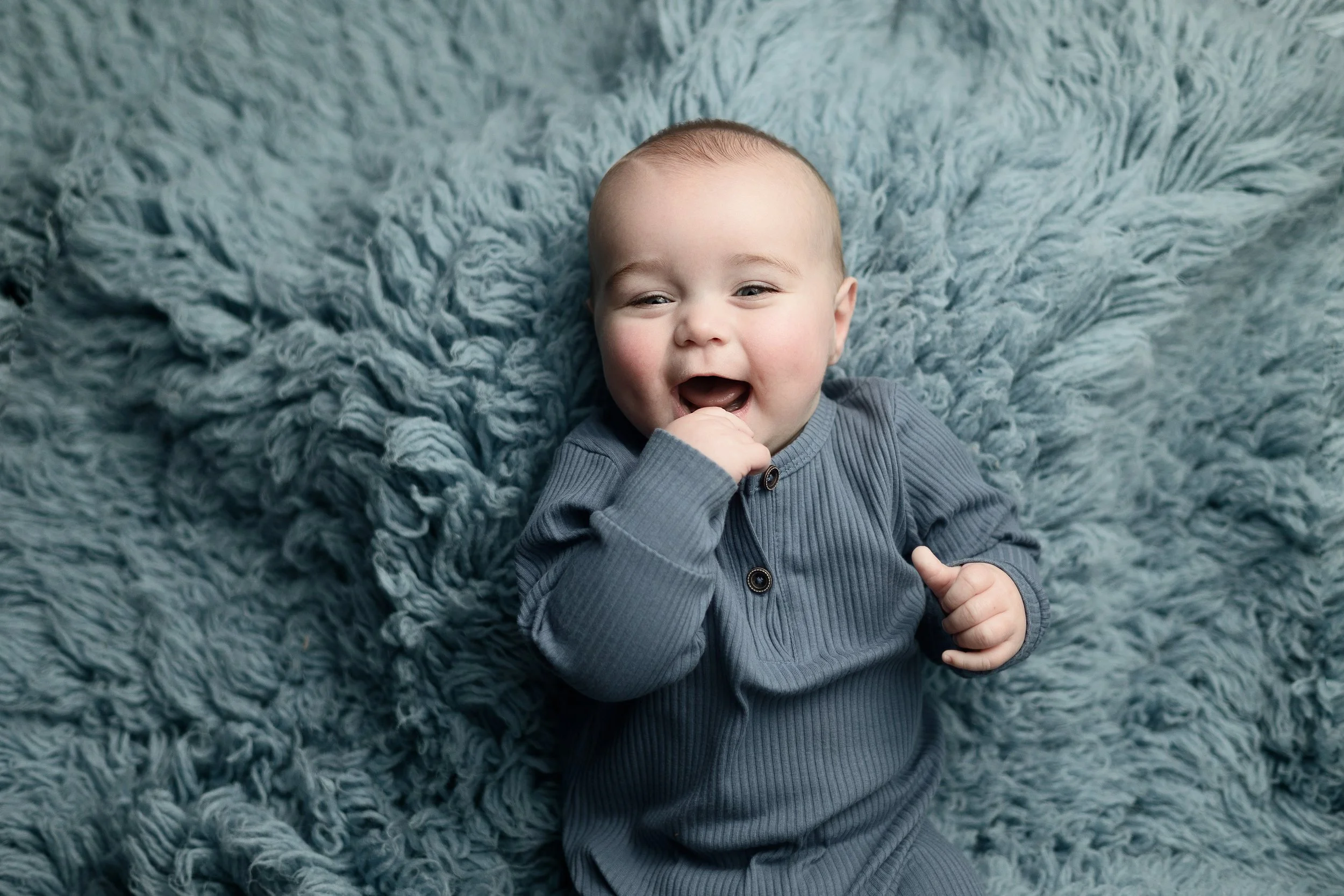 Beckley WV newborn photographer. Millwood WV Pregnancy photographer. West Virginia's best photographer. Milestone Photos in Barboursville WV