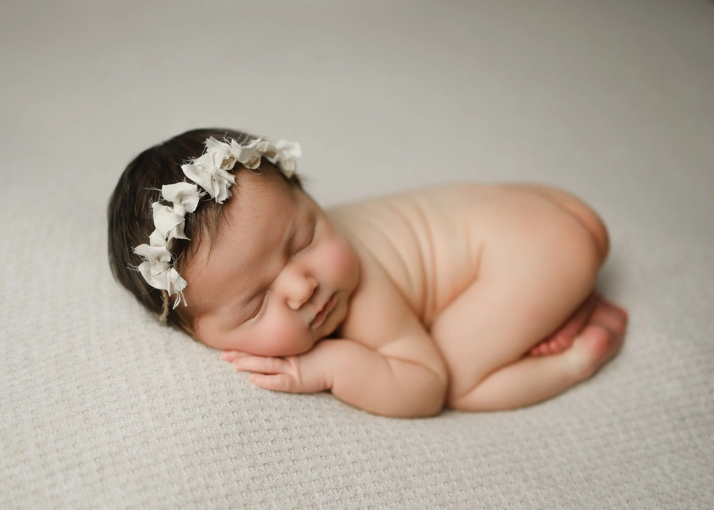 Top rated baby photographer in West Virginia. Best Maternity photographer in Huntington WV. Barboursville WV pregnancy photos. 