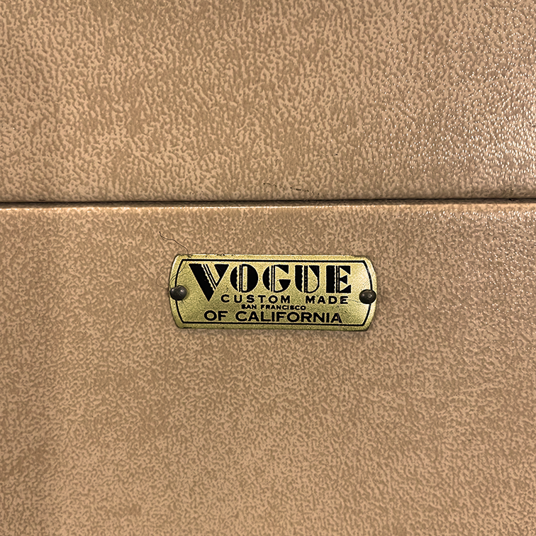Vintage Peach Vogue Luggage Set — Barnswallow