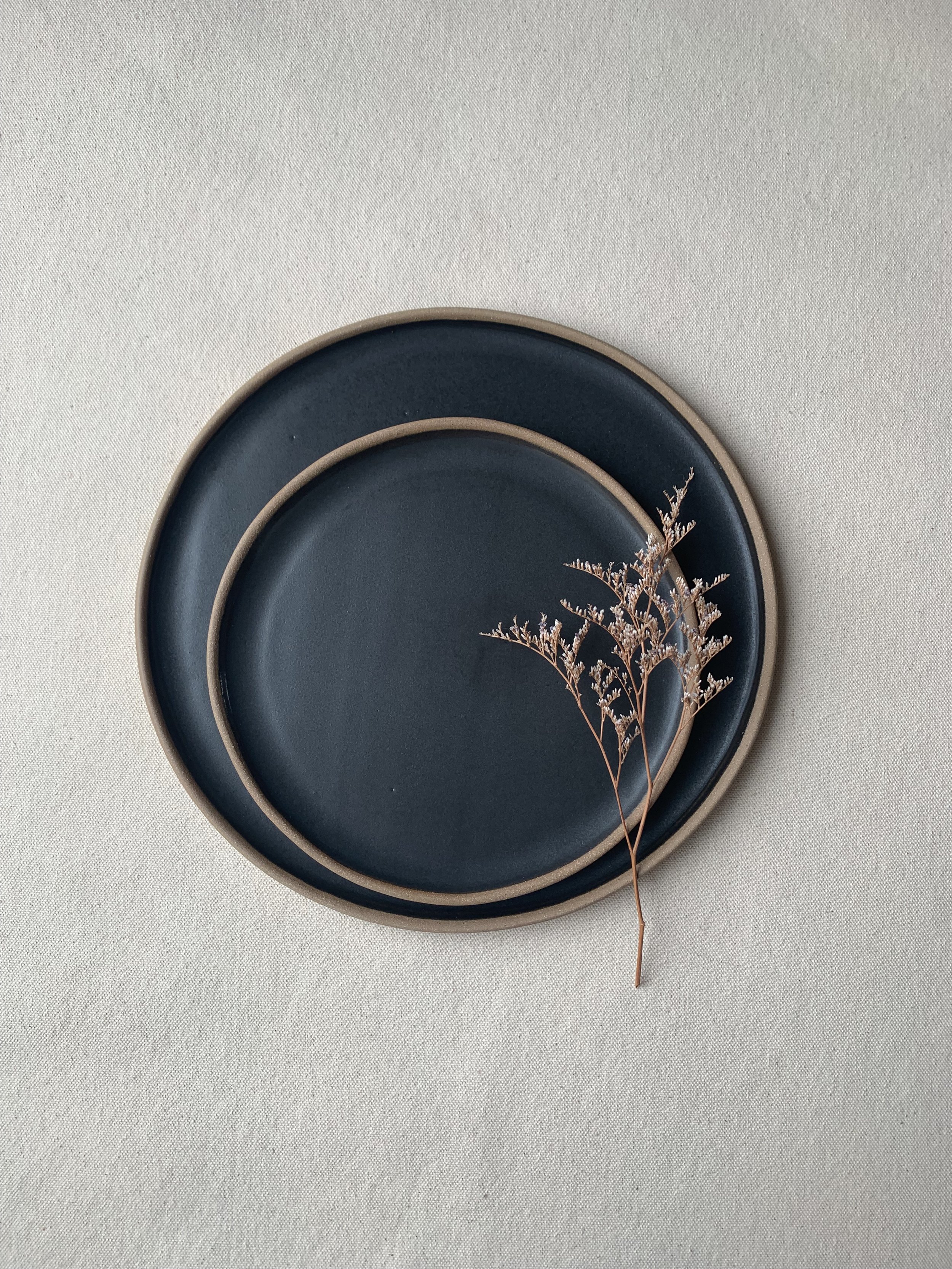 Assiette classique - graphite