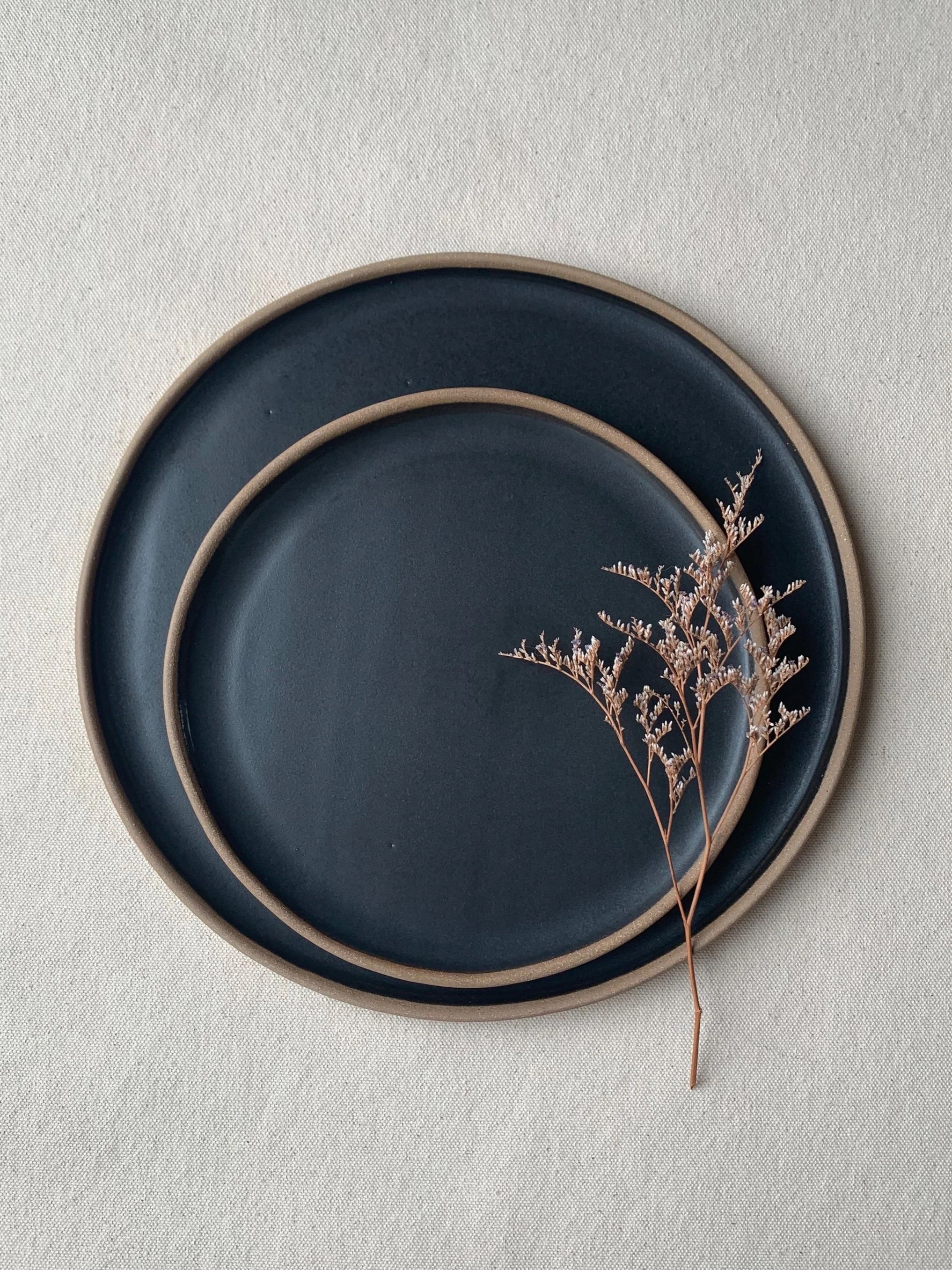 Assiette classique - graphite