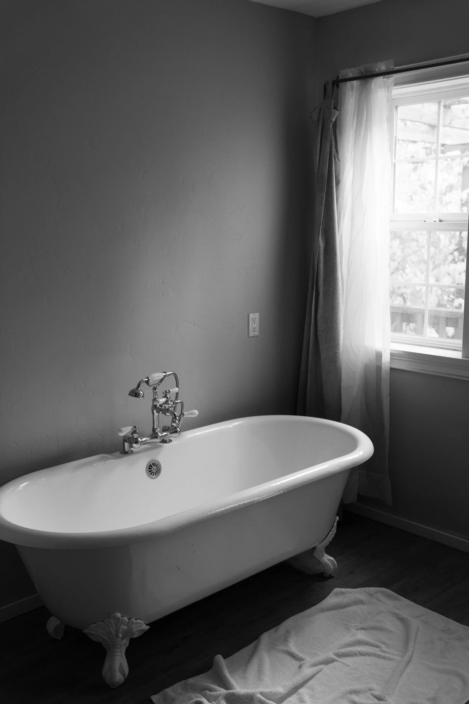 Are Bathrooms Required To Have GFCI Outlets? — Young Cardinal Electric