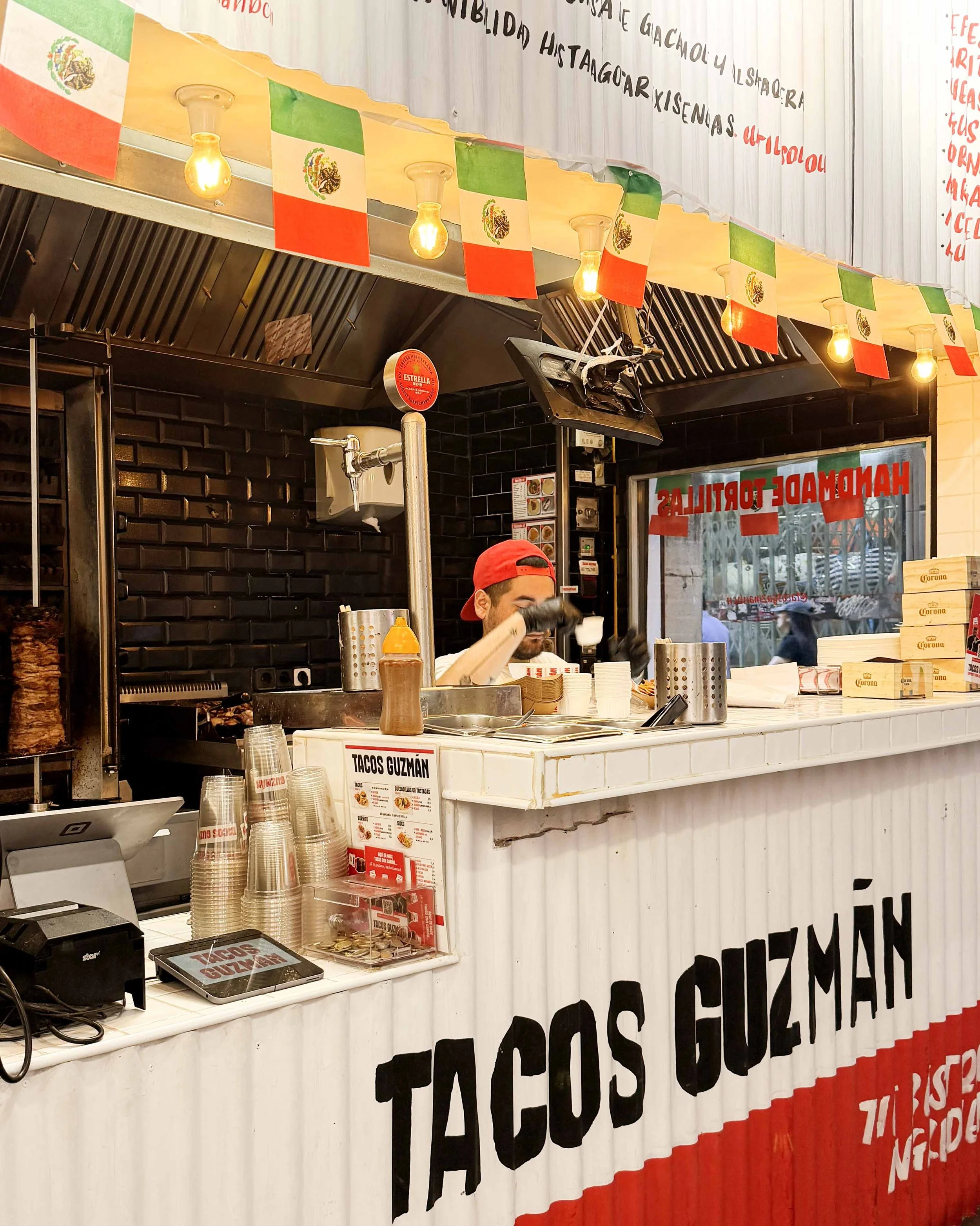 Tacos Guzman Barcelona 2.jpg