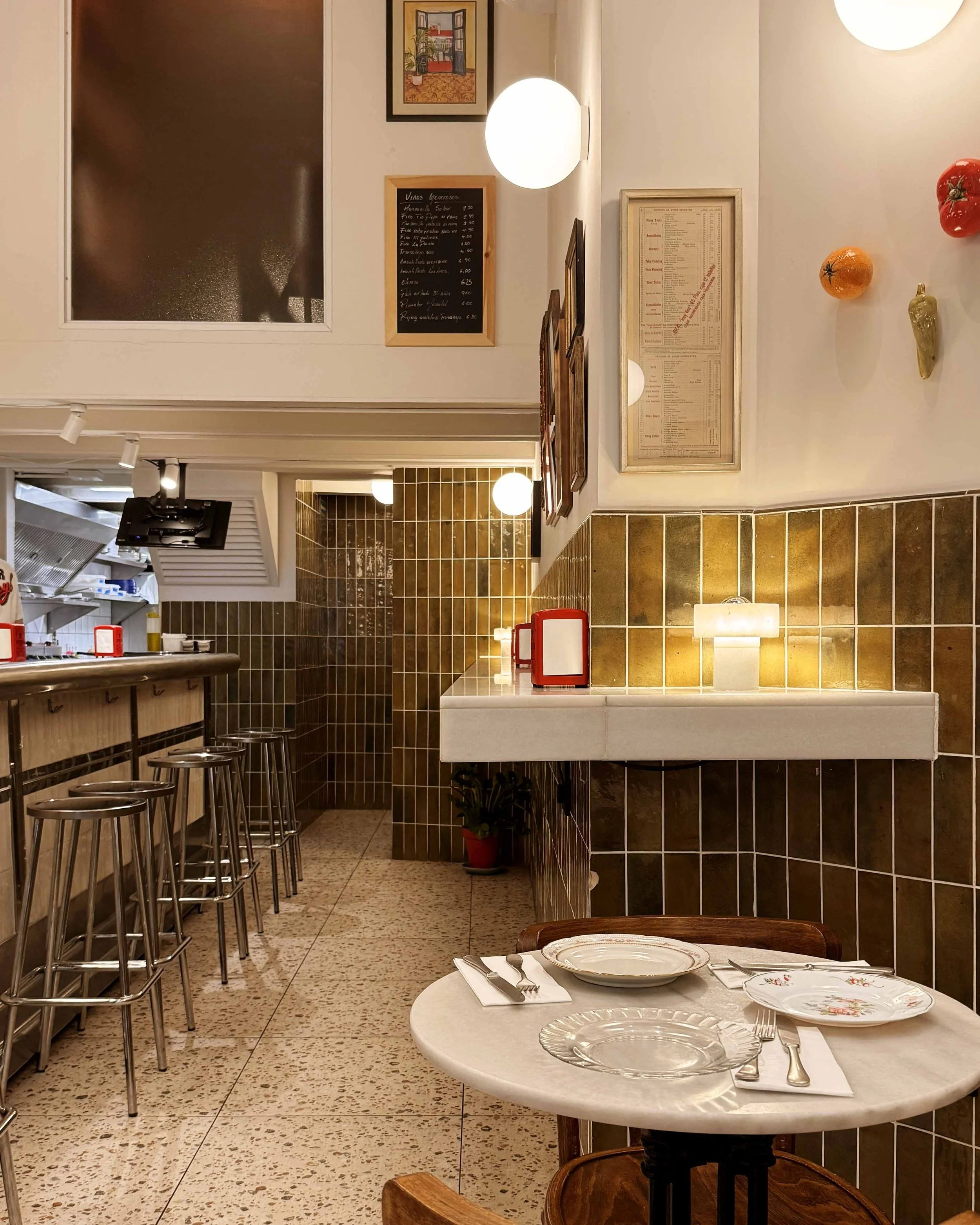 Bar Canyi Barcelona 4.jpg