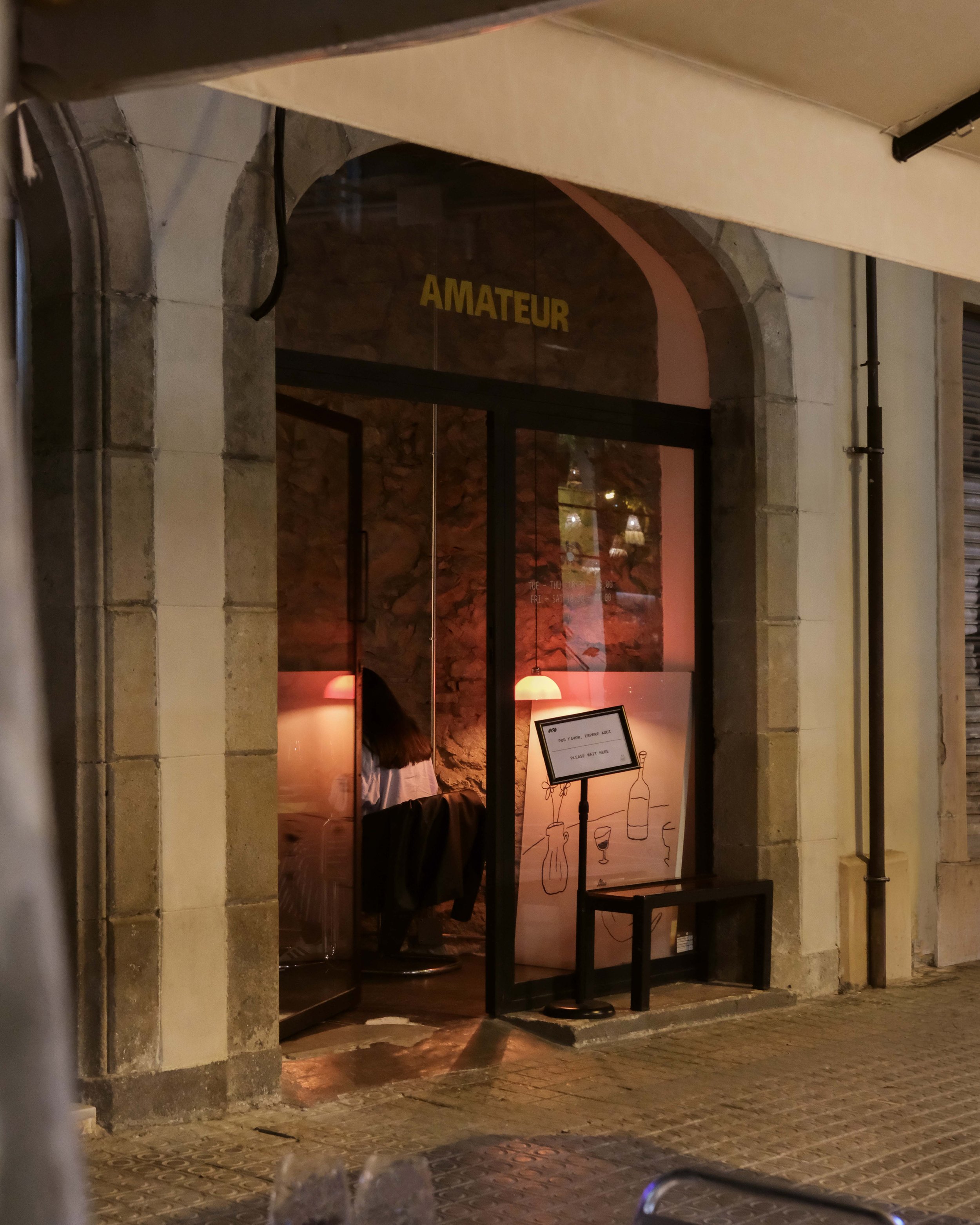 Amateur Bar Barcelona 14.jpg