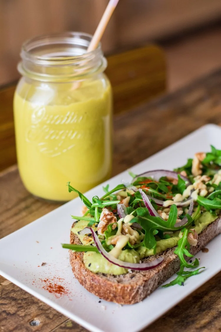 The Juice House Fresh and Healthy — Barcelona Food Experience