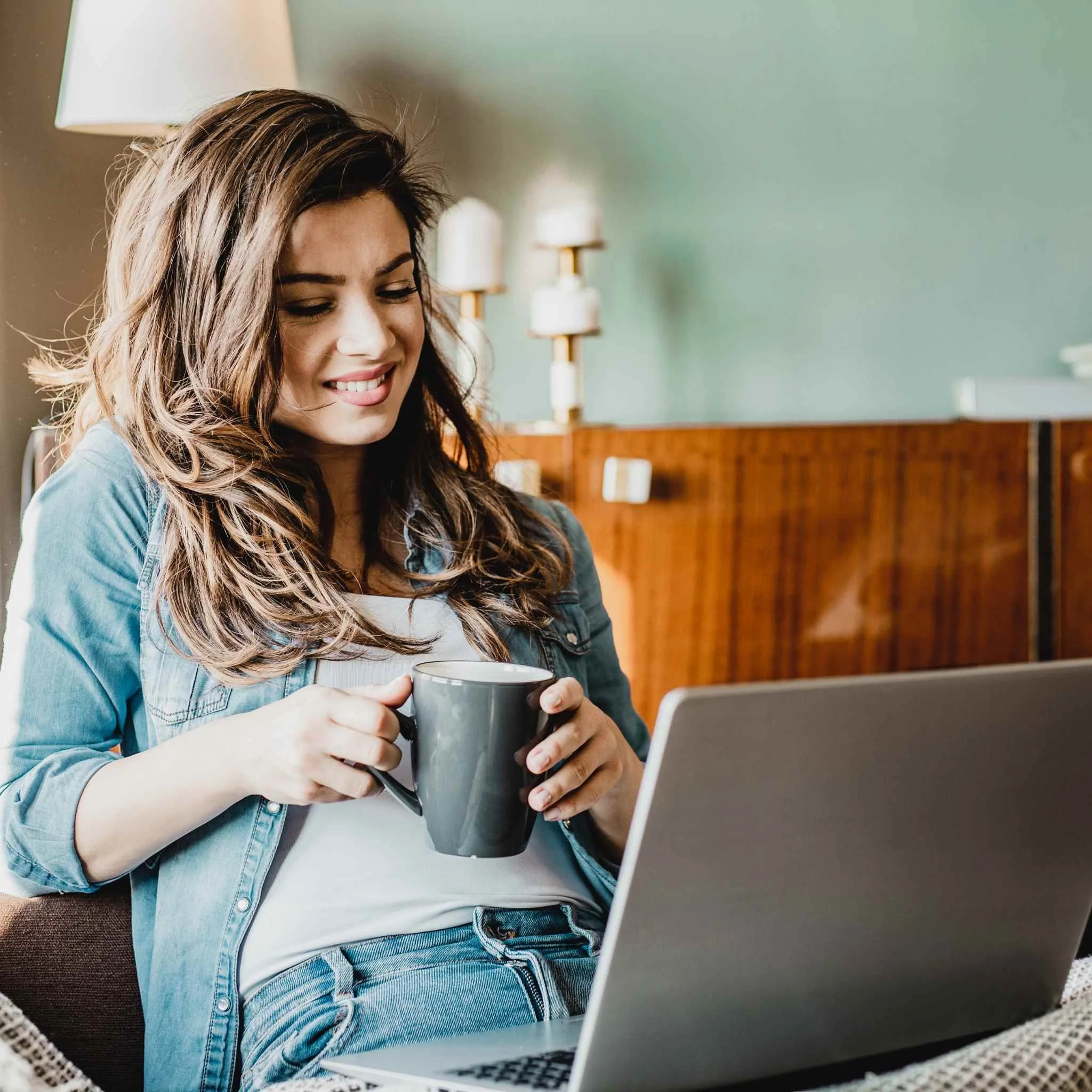 university-student-first-aid-cpr-oakville-female-doing-homework-at-home.