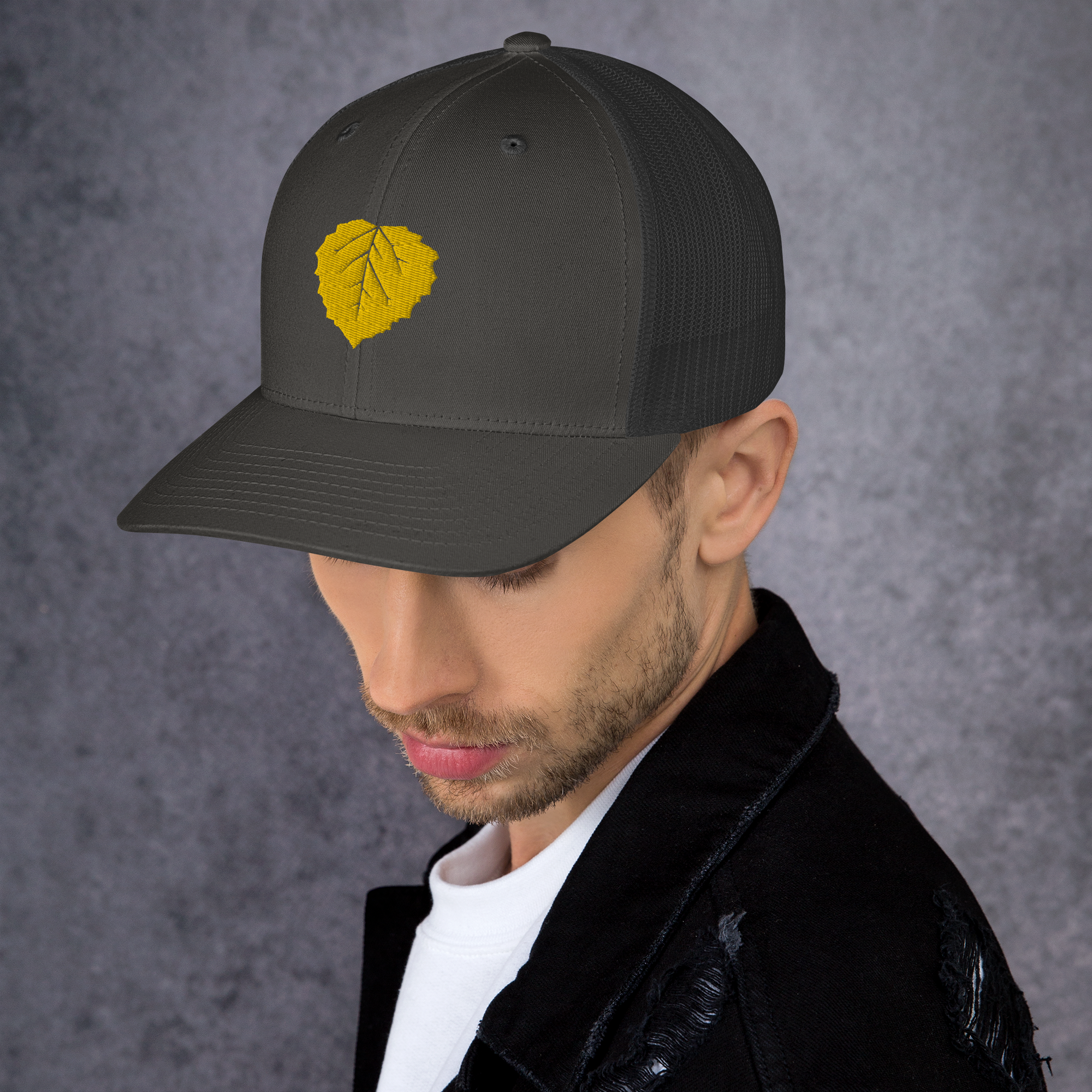 retro-trucker-hat-charcoal-left-672cd2633a08e.png