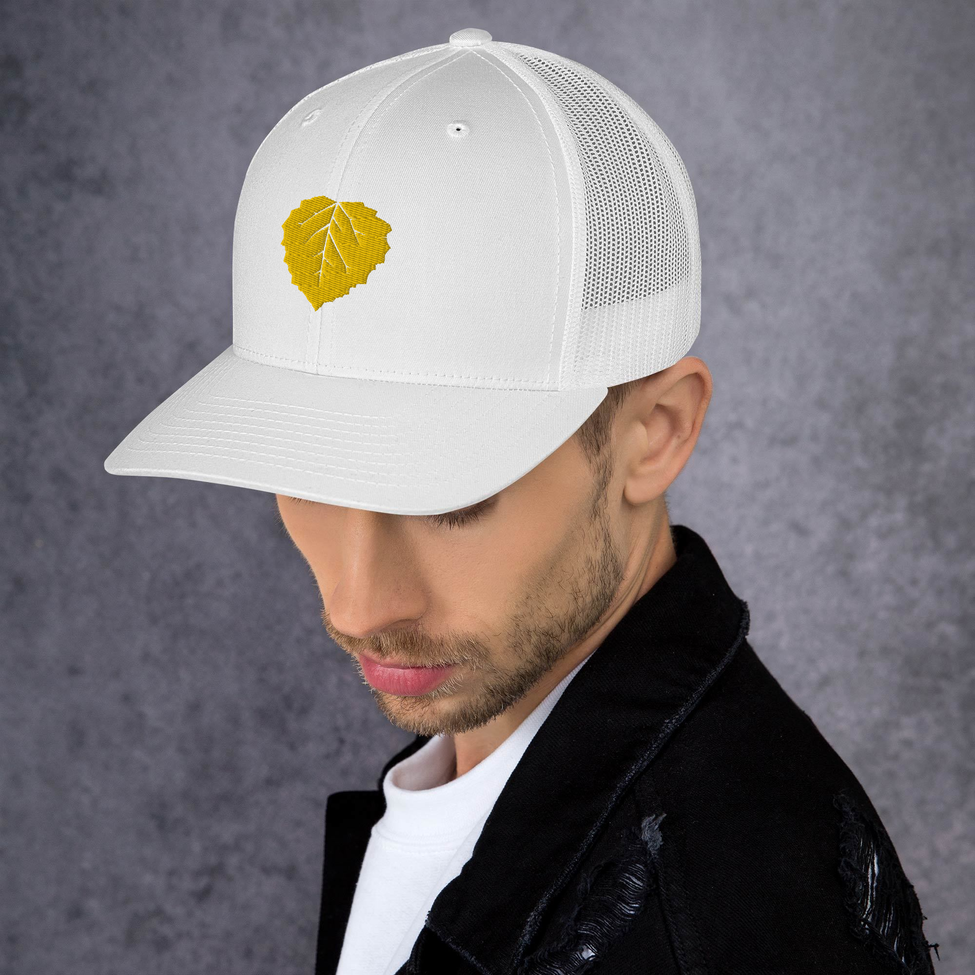 retro-trucker-hat-white-left-672cd2633fe76.png